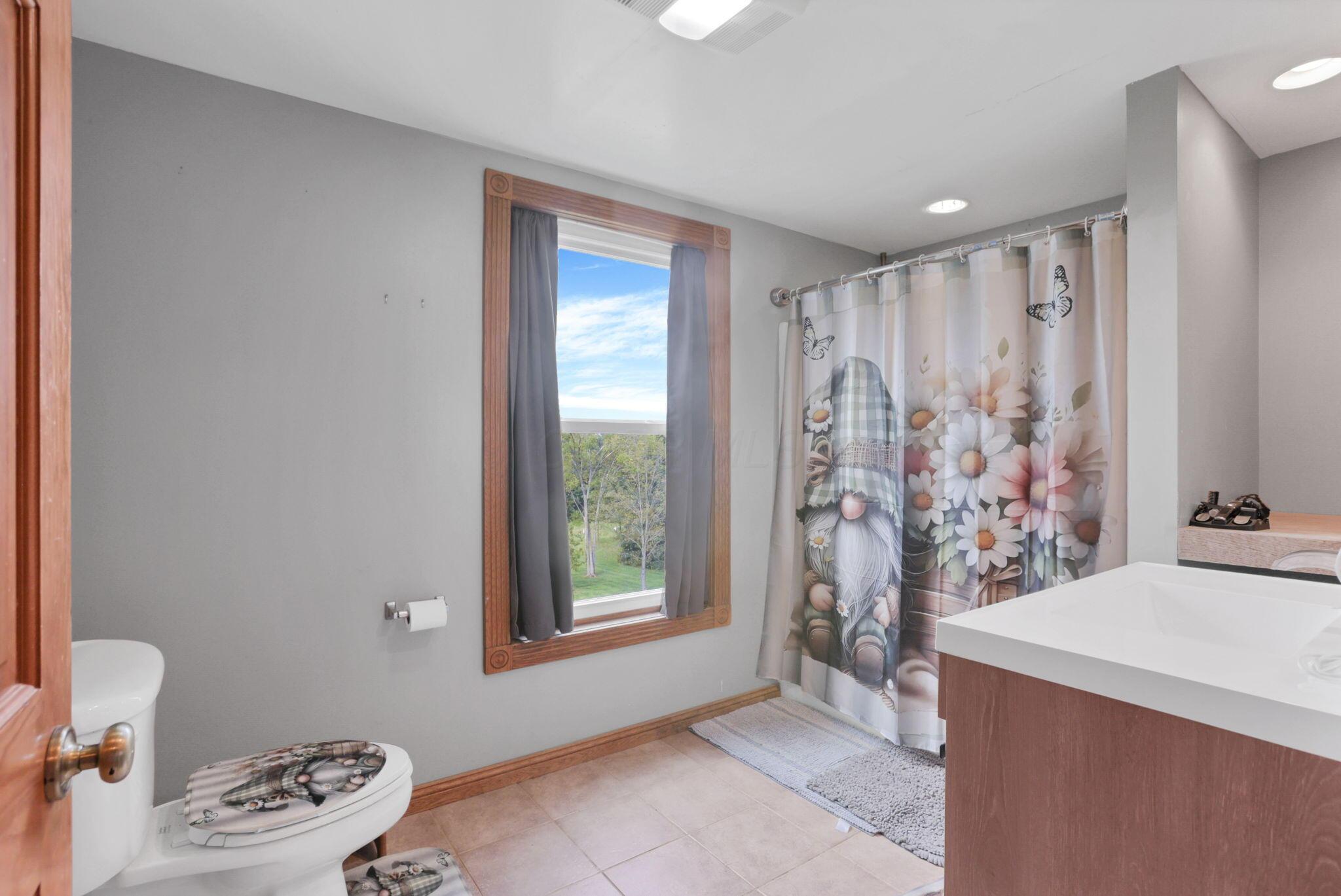 14300 Mount Perry Road Property Photo 42