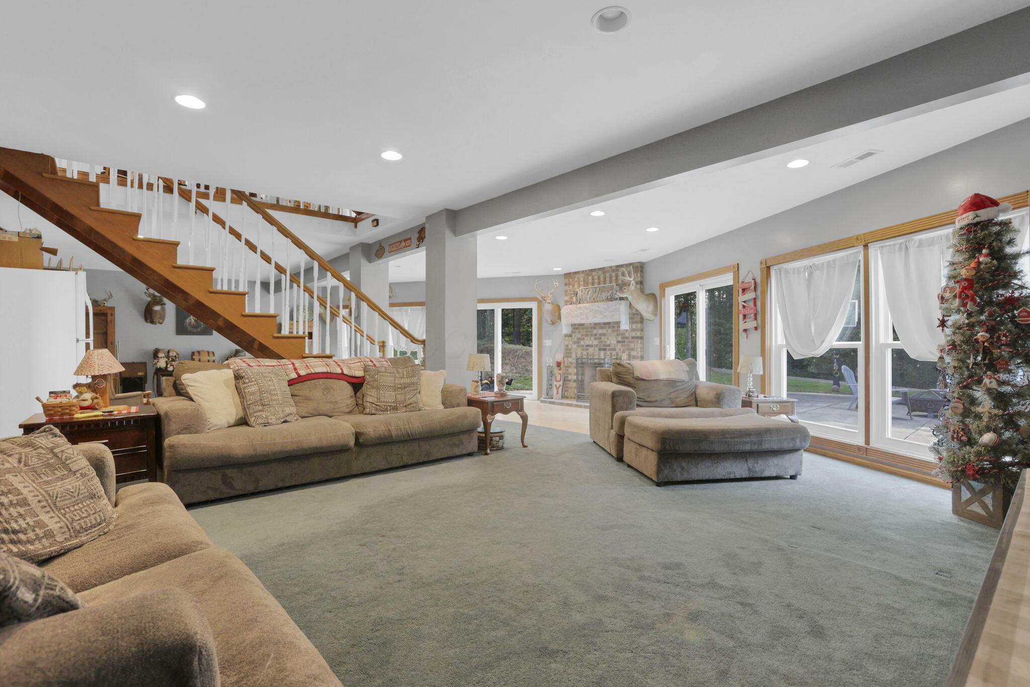 14300 Mount Perry Road Property Photo 48