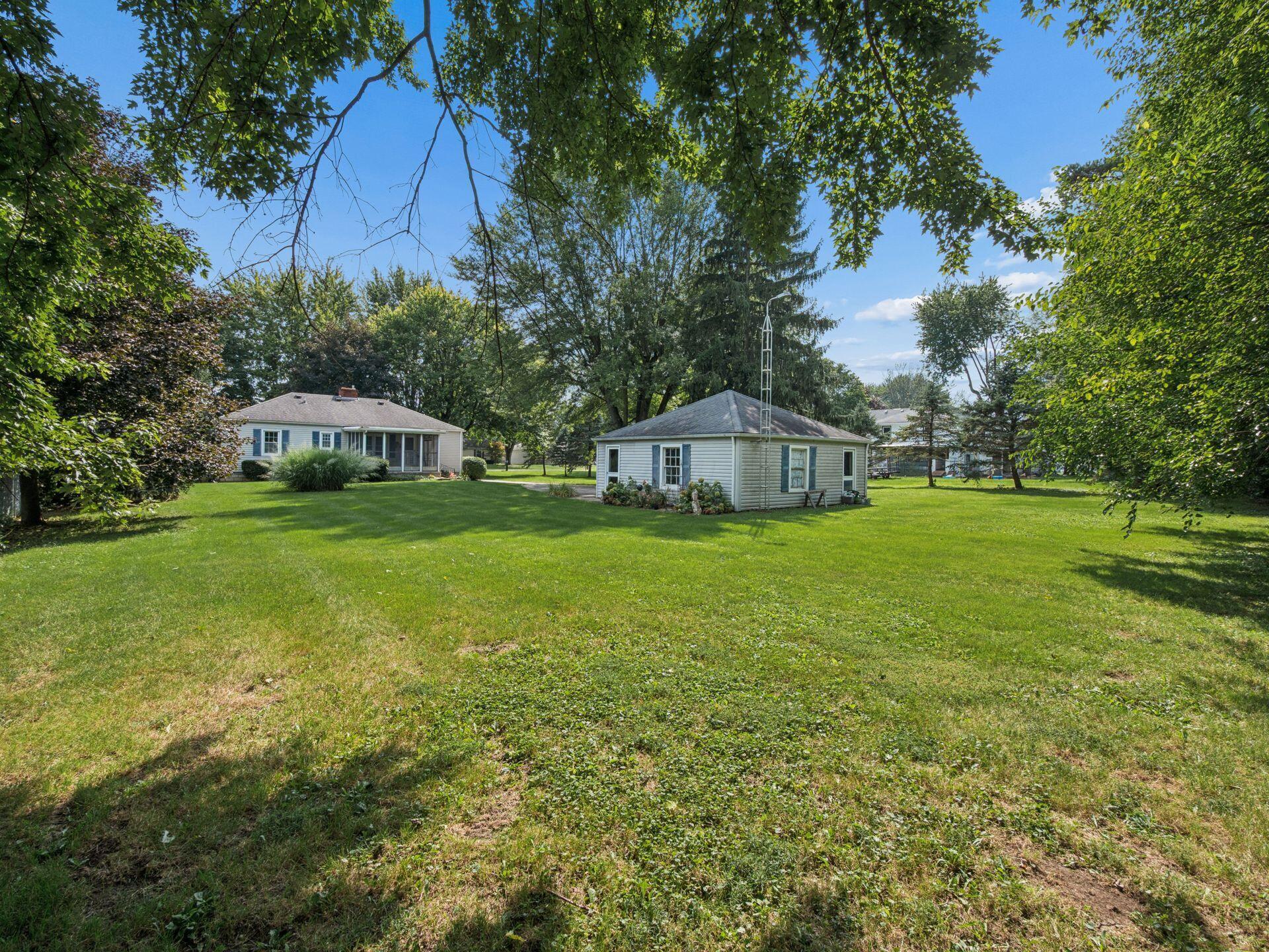 191 E Ottawa Street Property Photo 6