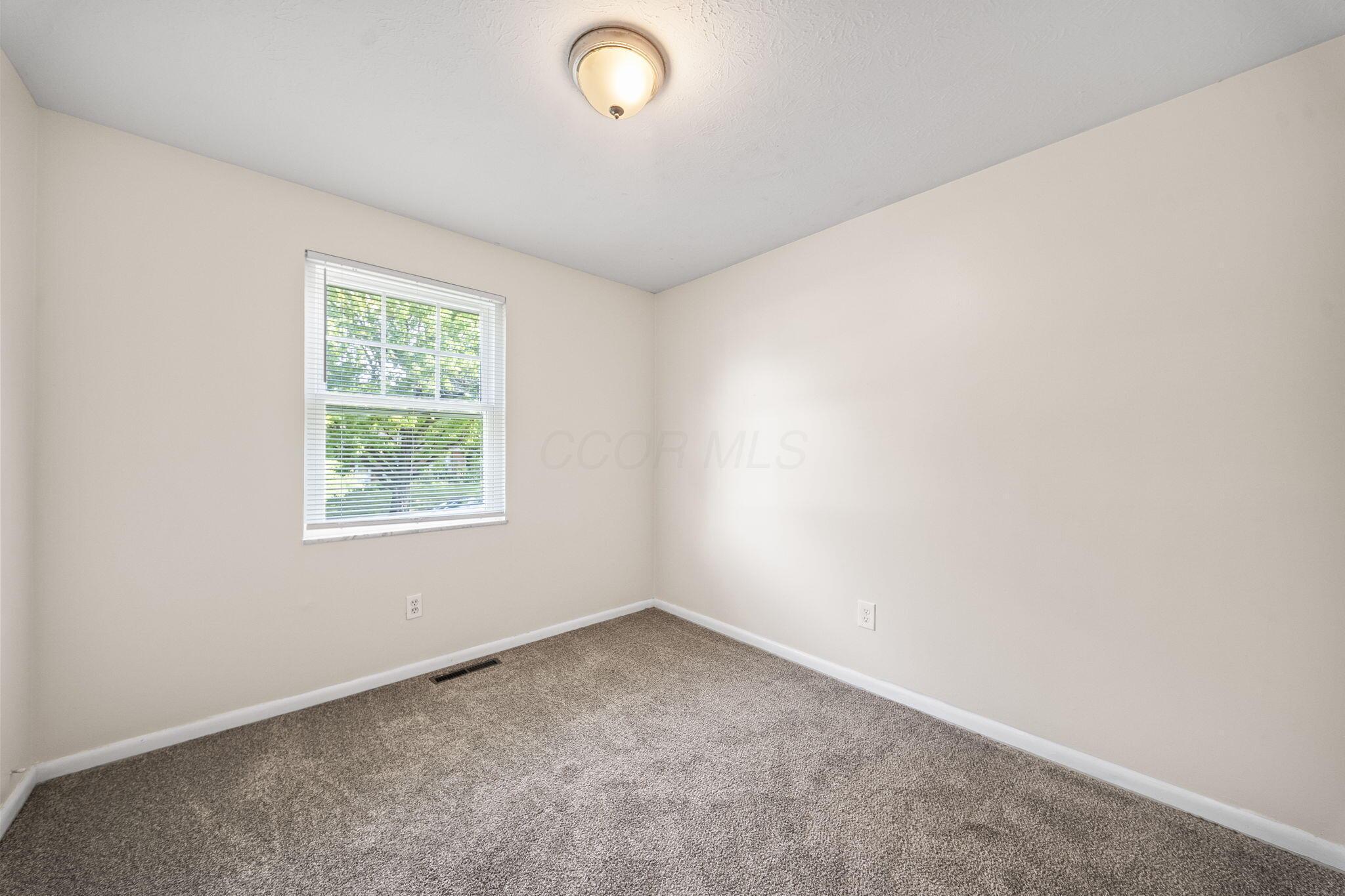 5155 Lindora Drive Property Photo 22