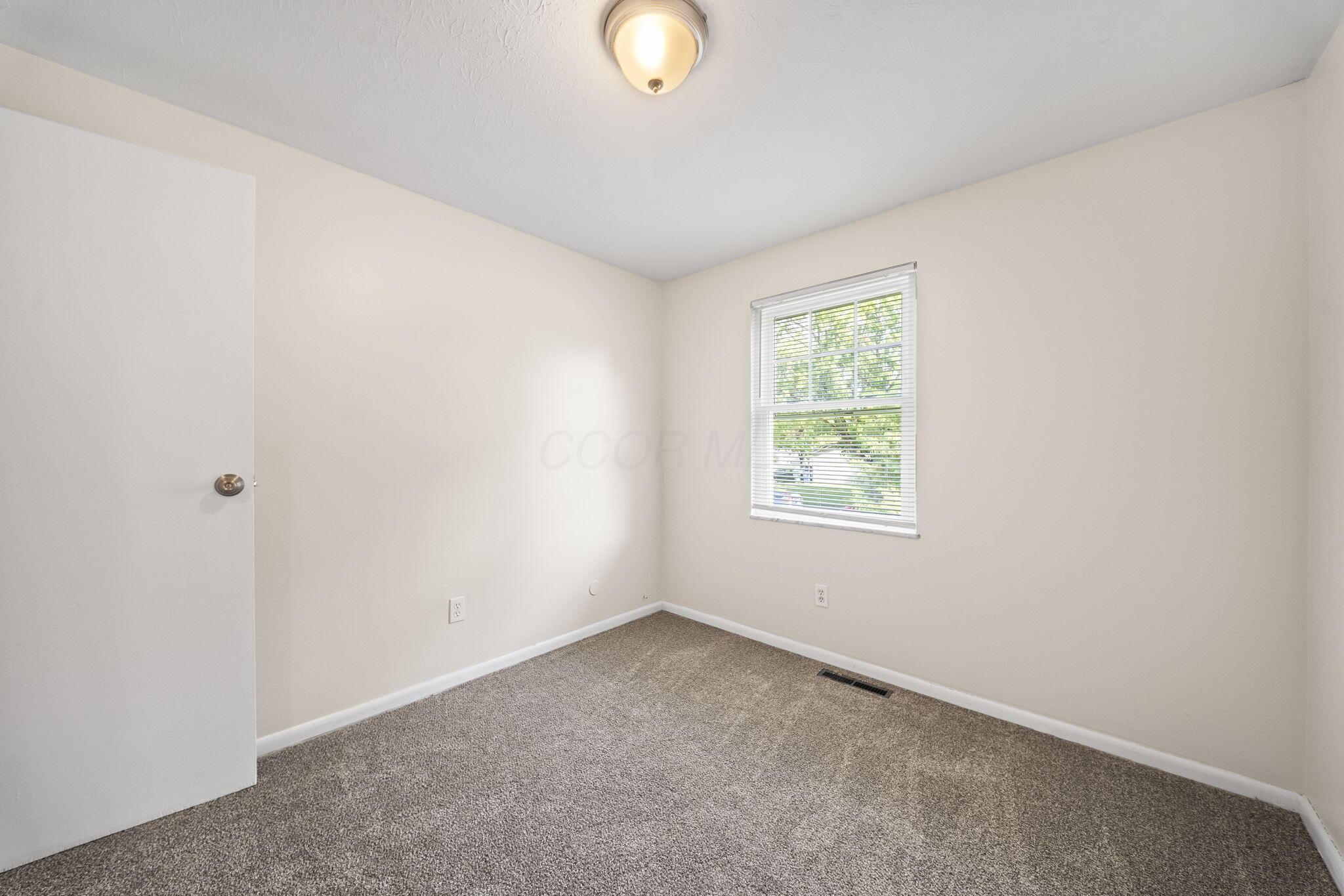 5155 Lindora Drive Property Photo 23
