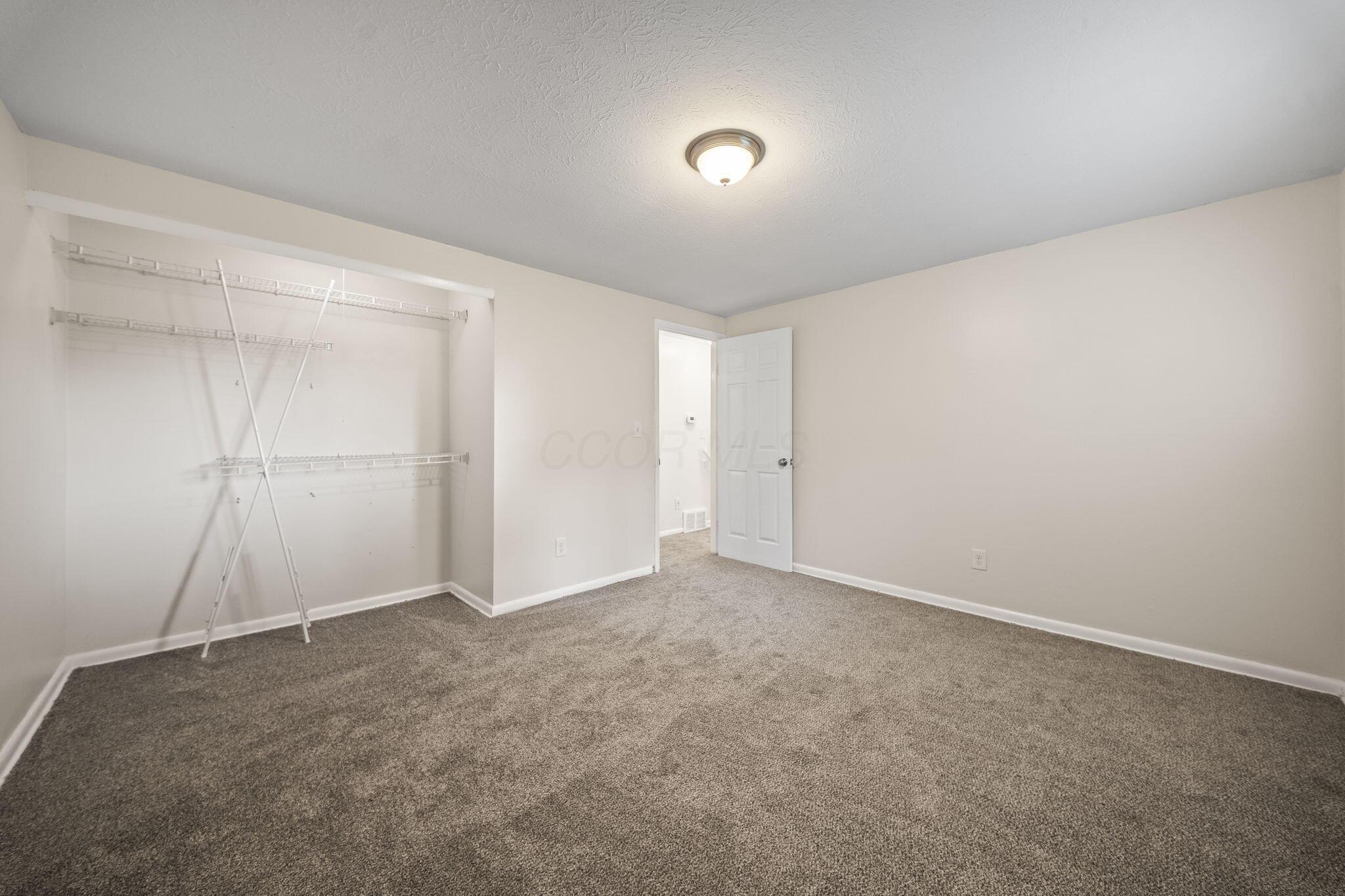 5155 Lindora Drive Property Photo 27
