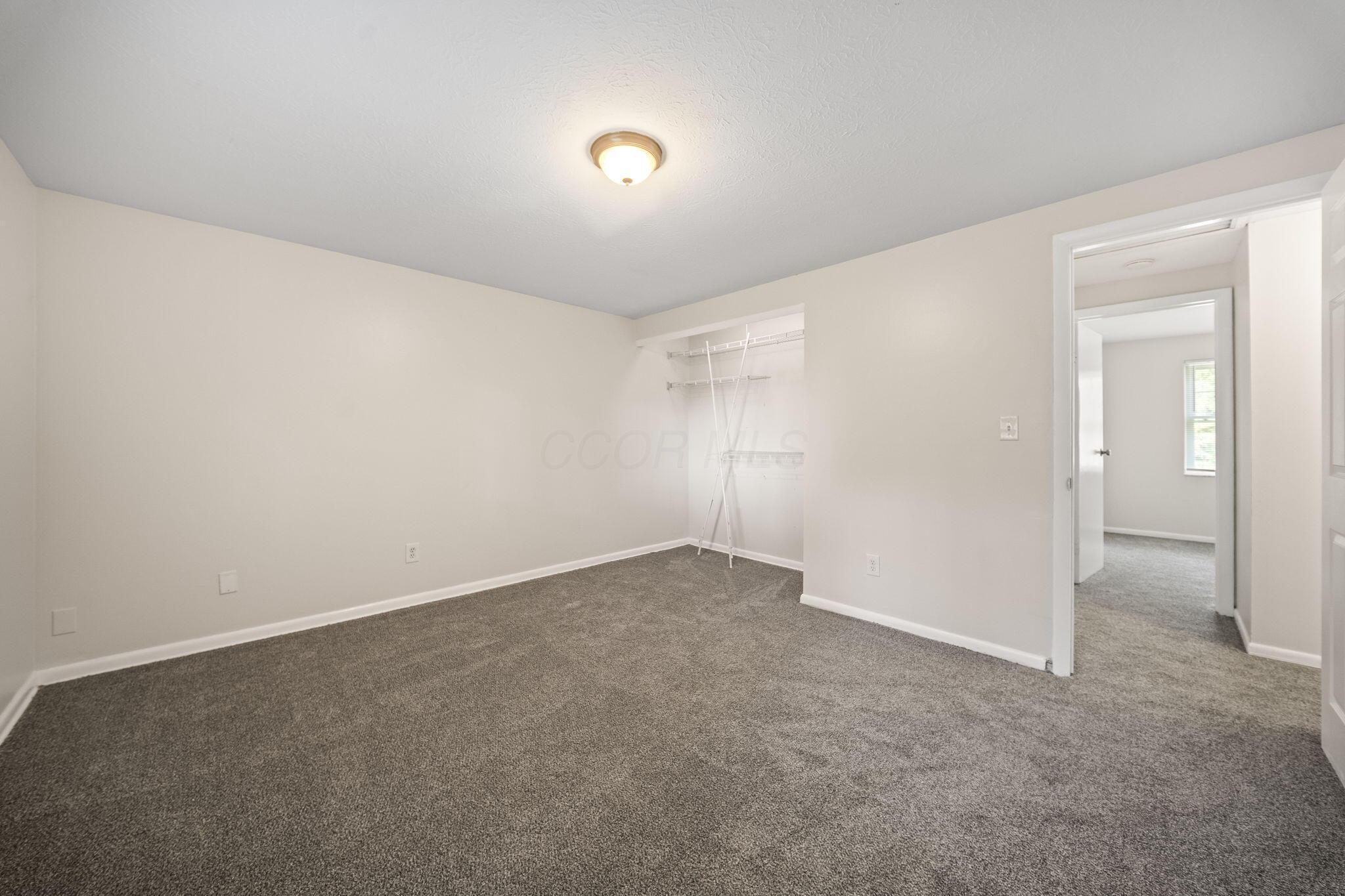 5155 Lindora Drive Property Photo 28