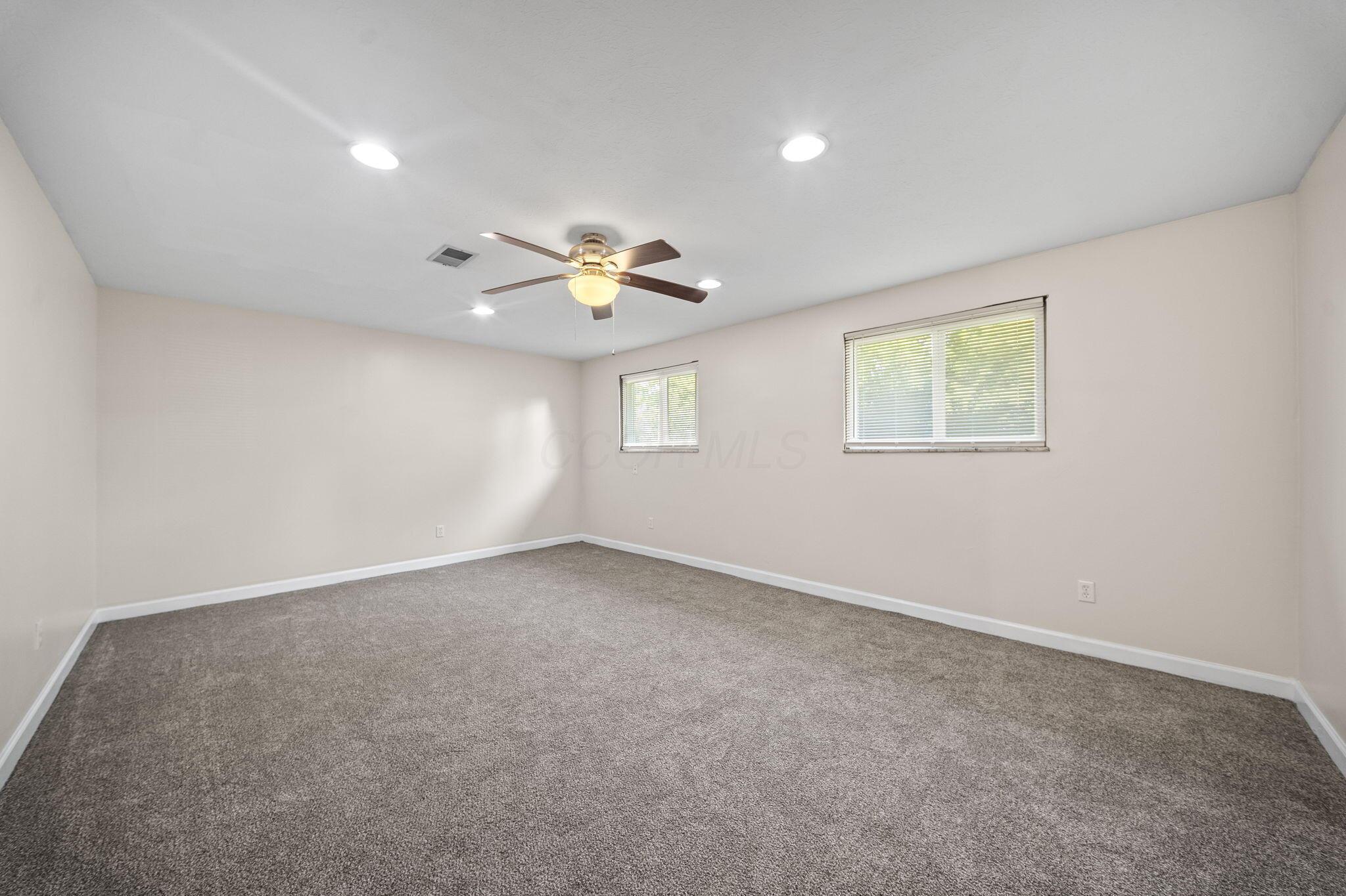 5155 Lindora Drive Property Photo 36