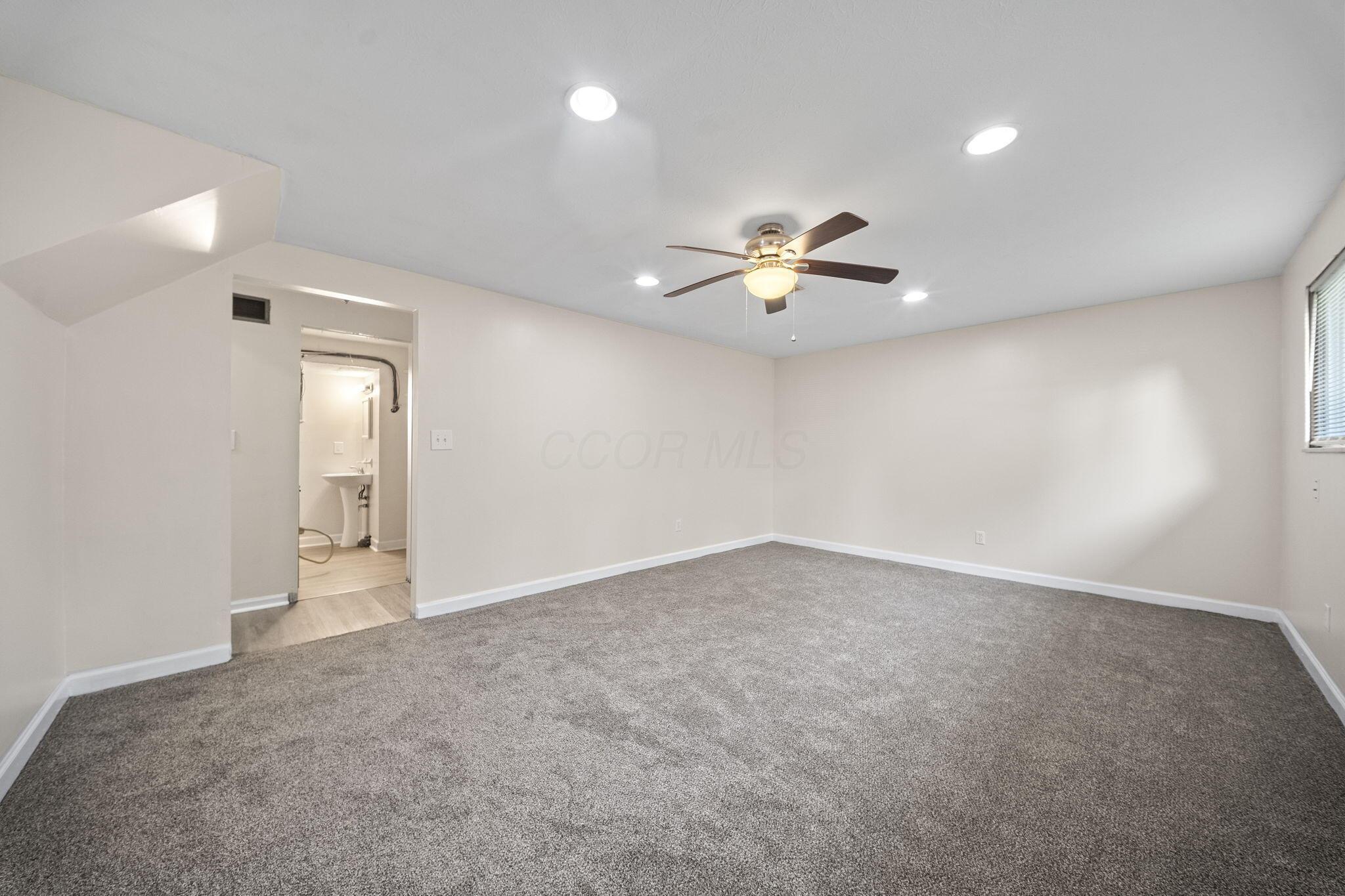 5155 Lindora Drive Property Photo 37