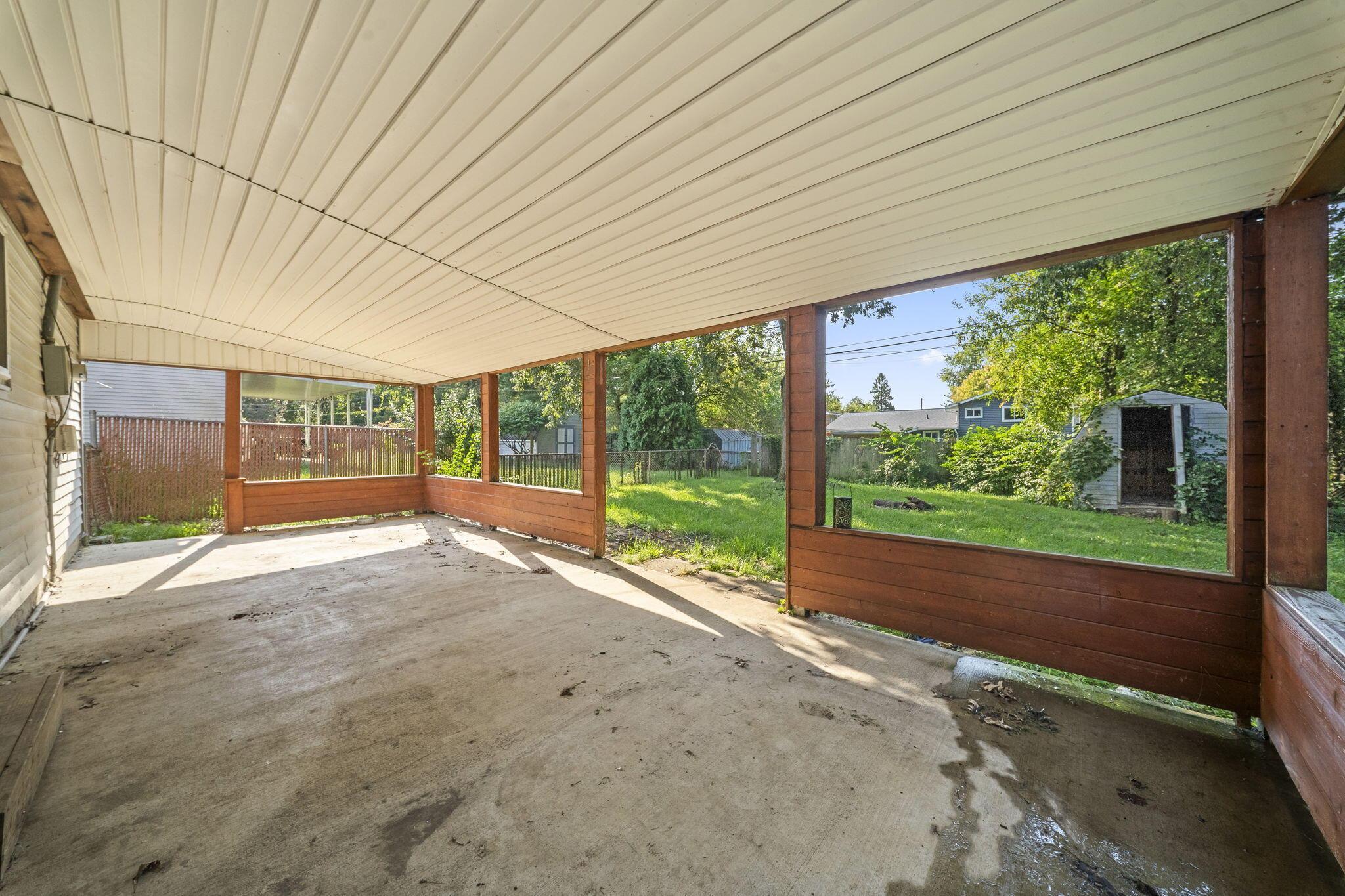 5155 Lindora Drive Property Photo 42