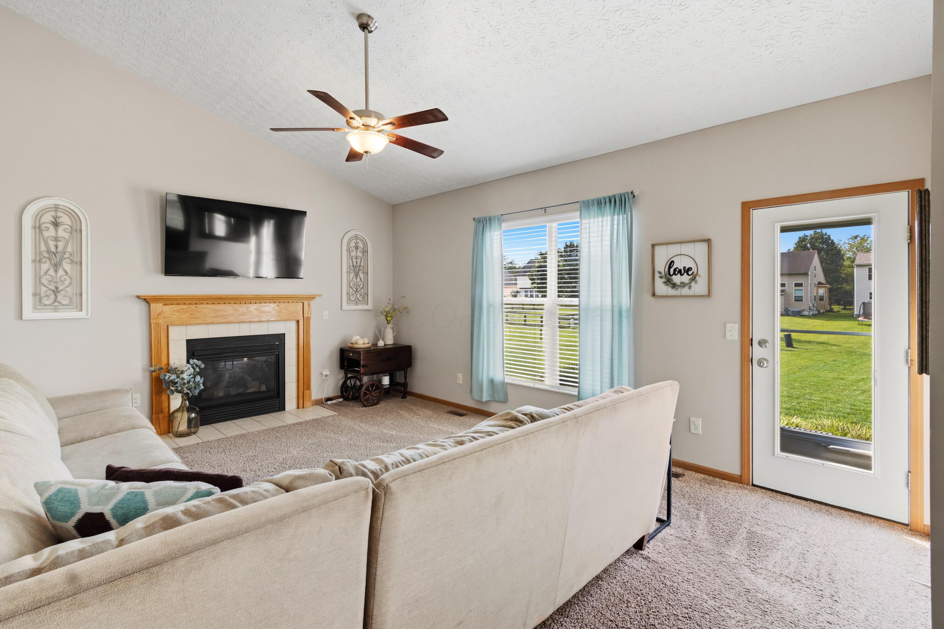 7901 Blacklick View Drive Property Photo 7