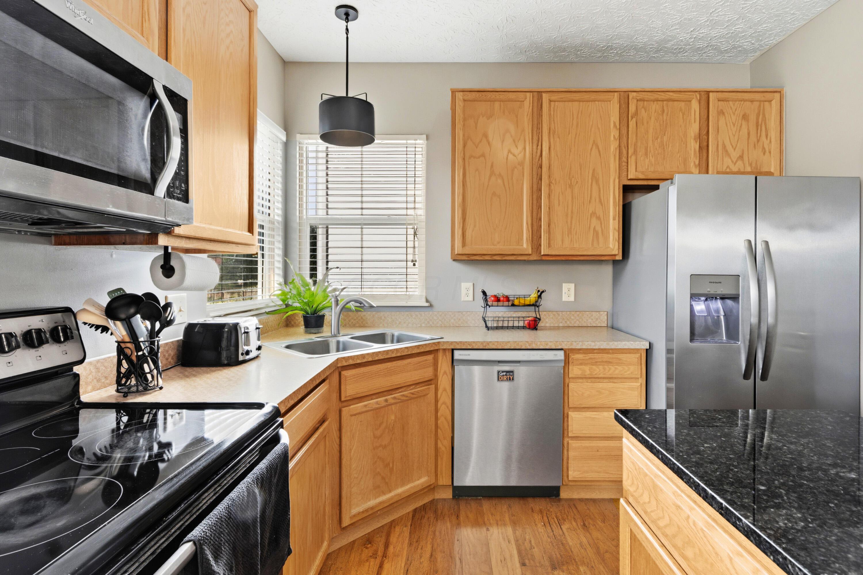 7901 Blacklick View Drive Property Photo 14