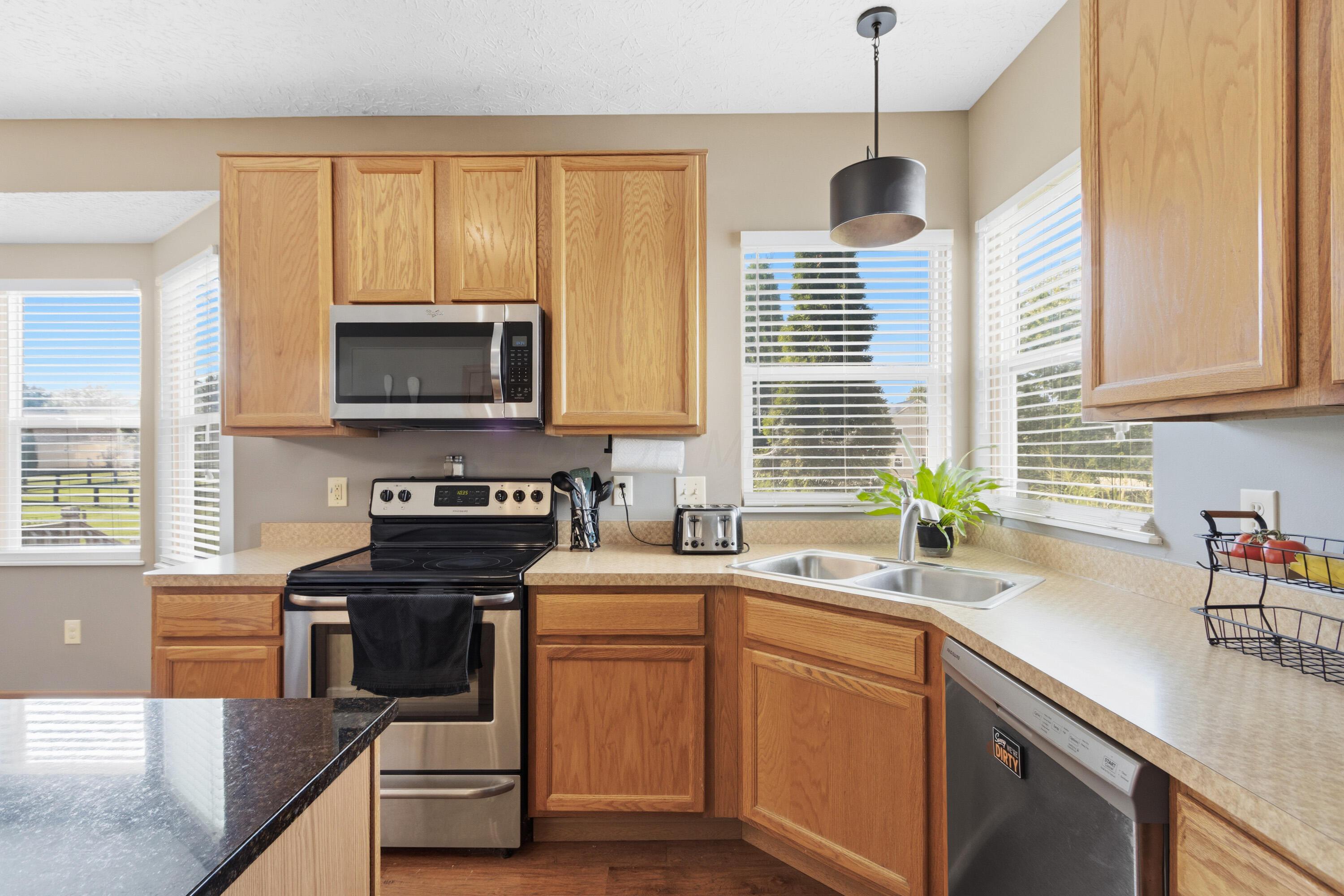 7901 Blacklick View Drive Property Photo 15