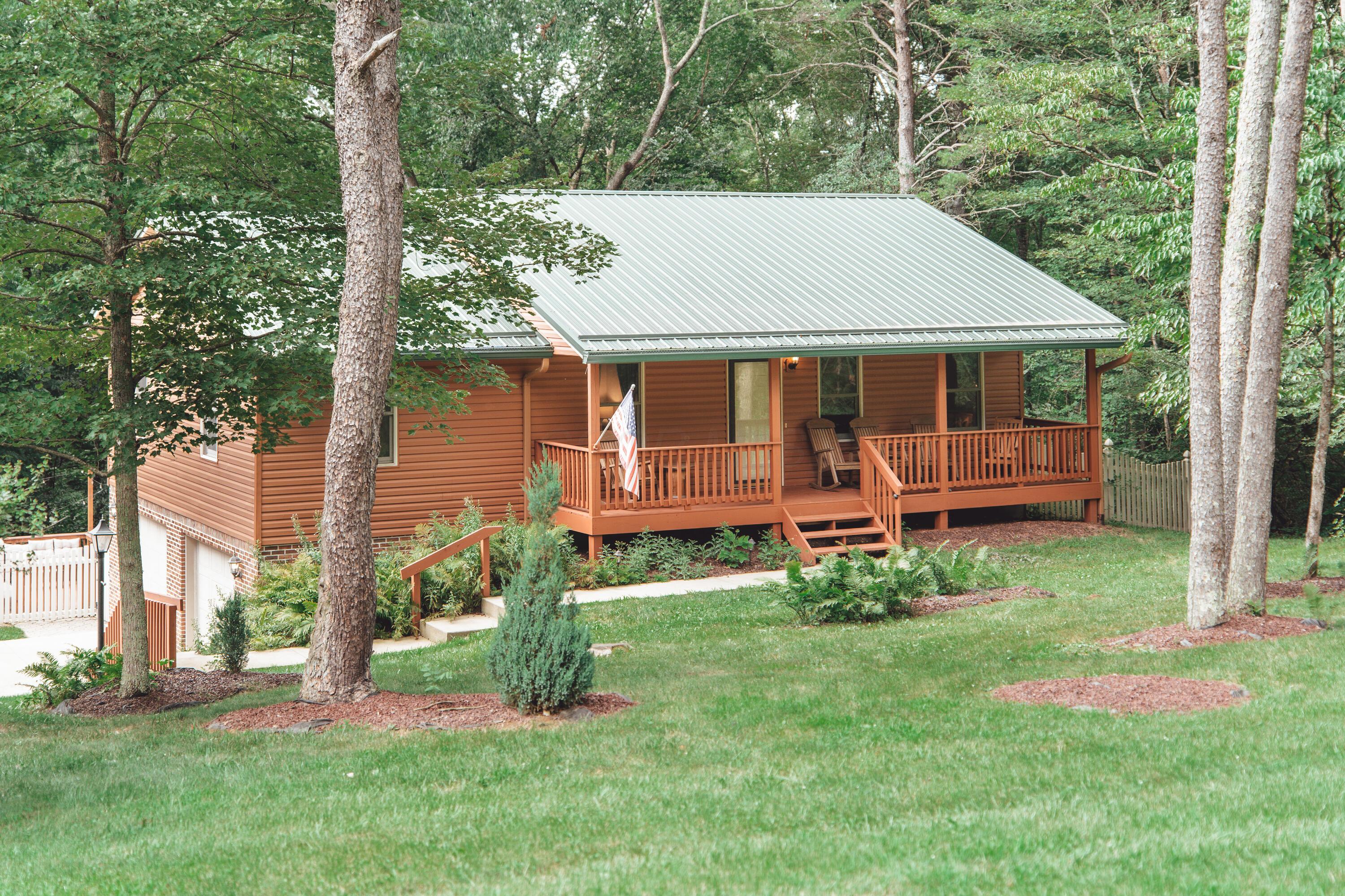 31252 Deerfield Drive Property Photo 1