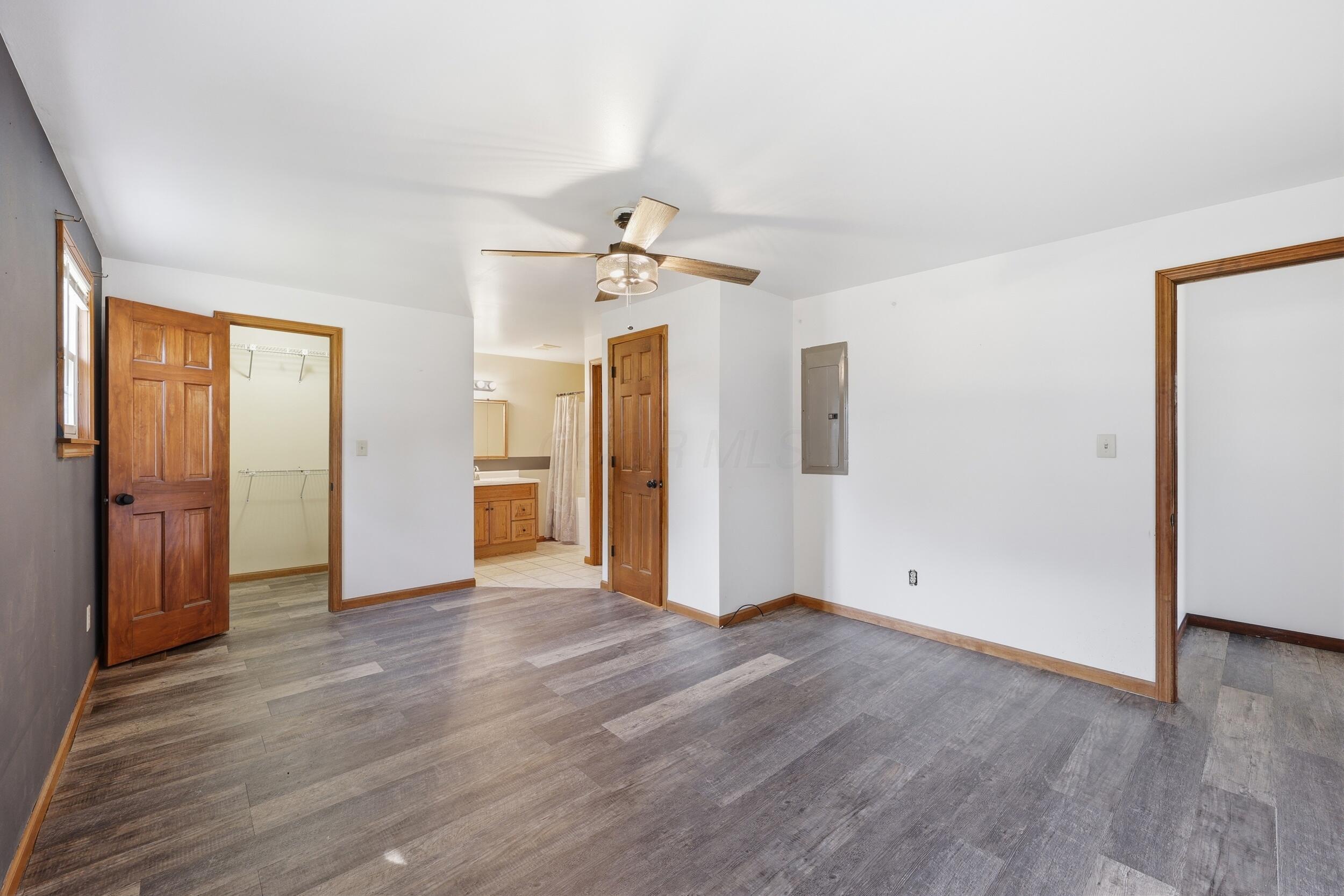 20372 Catherine Boulevard Property Photo 15
