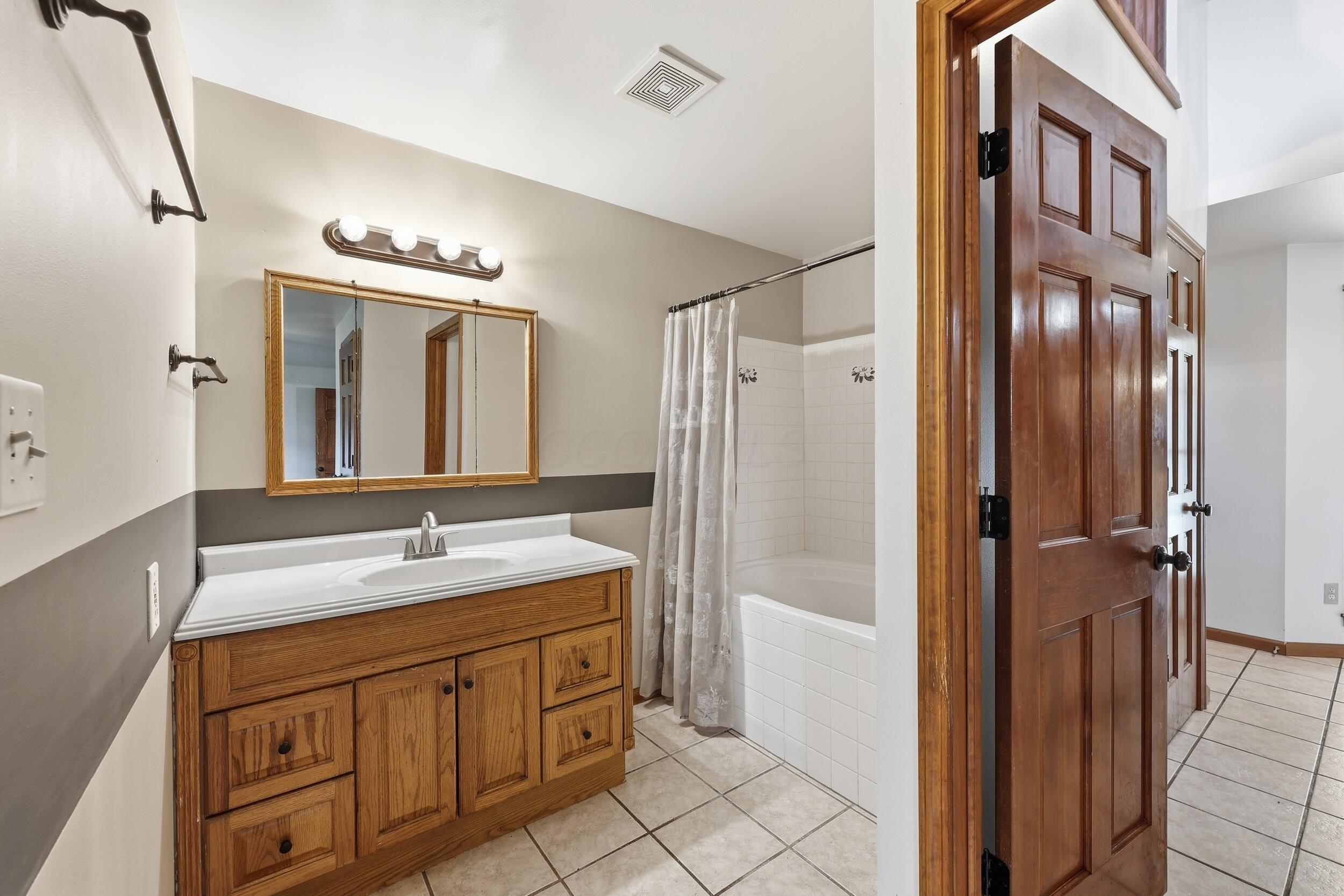 20372 Catherine Boulevard Property Photo 16
