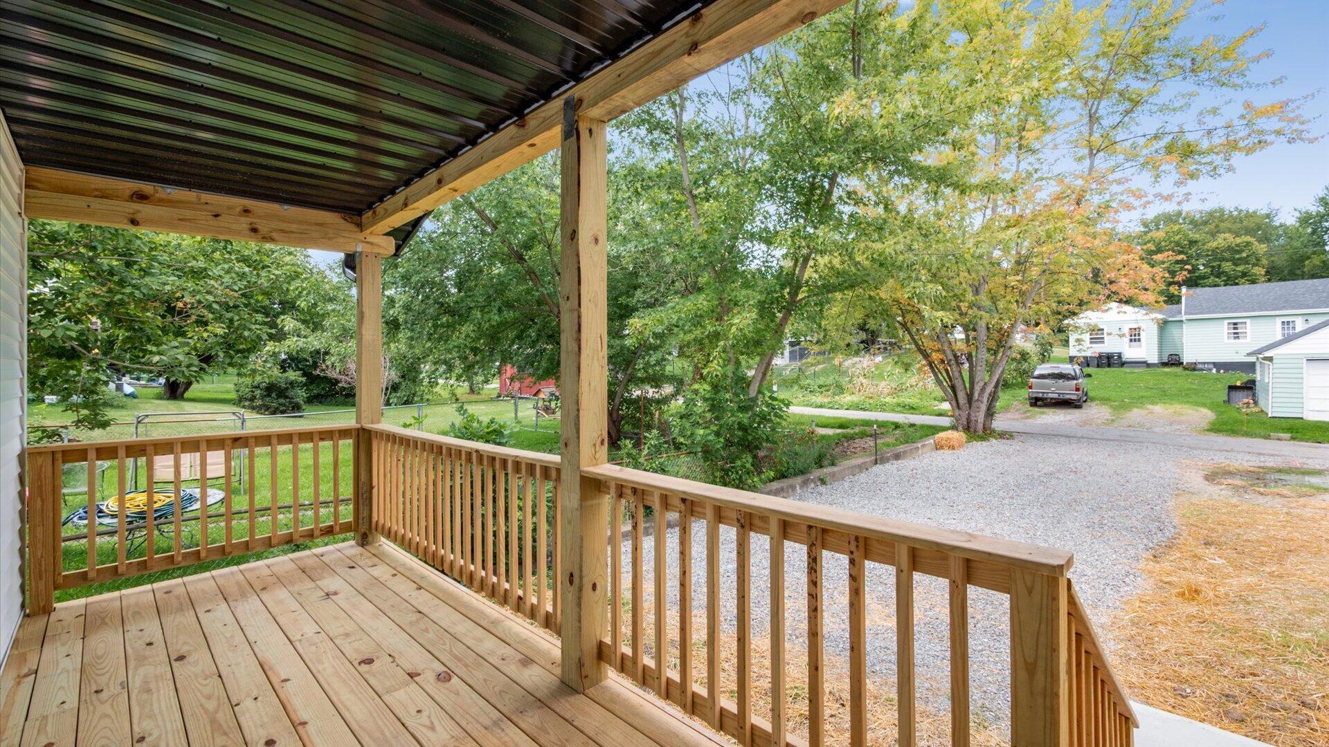 823 Race Street Property Photo 33