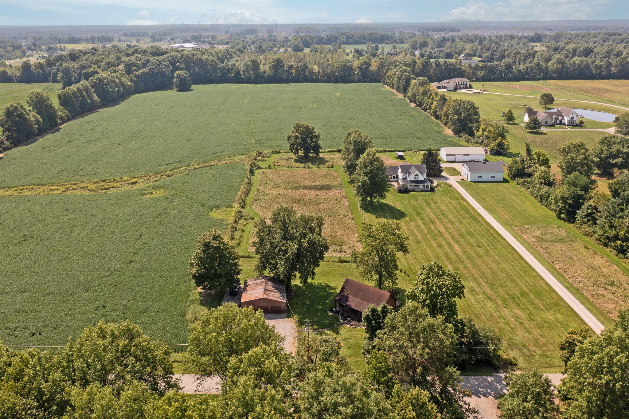 1973 Ford Road Property Photo 4