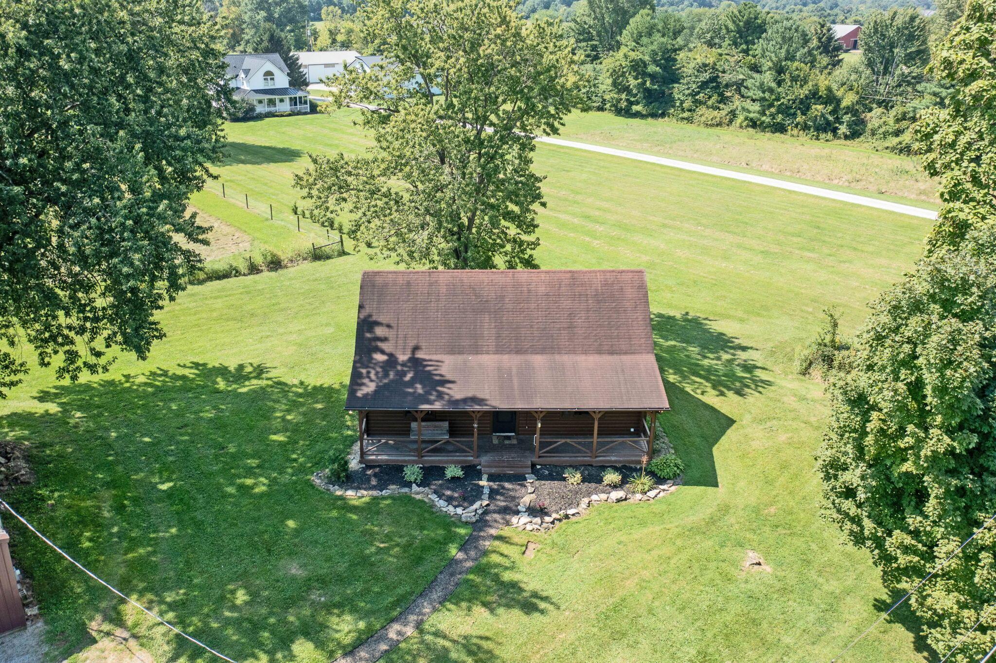 1973 Ford Road Property Photo 11