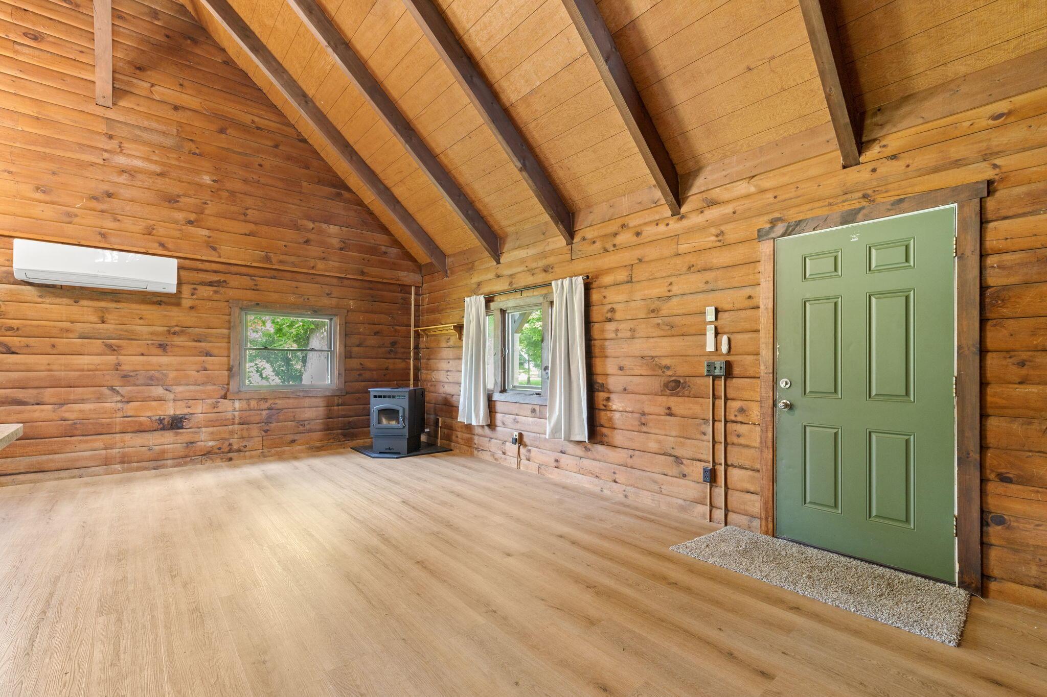 1973 Ford Road Property Photo 24