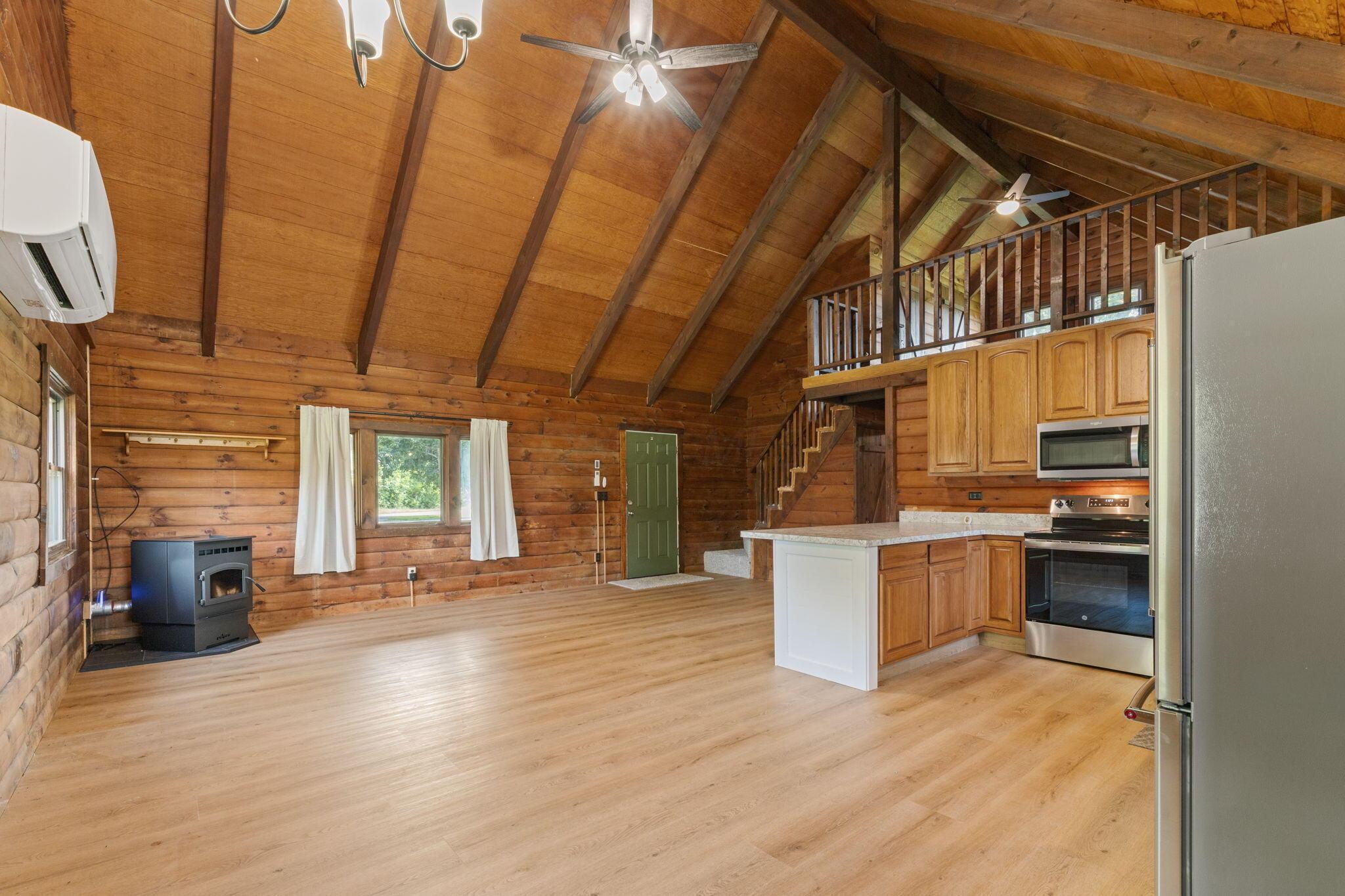 1973 Ford Road Property Photo 35