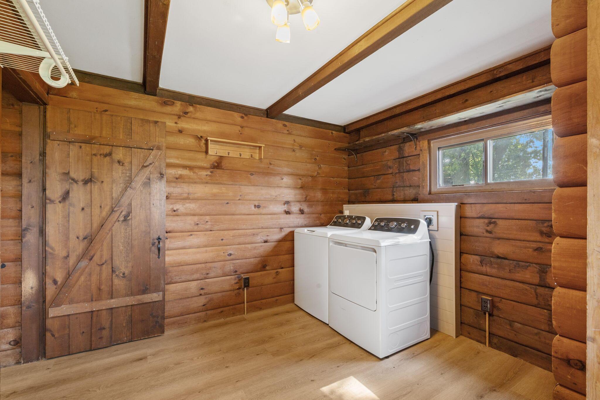 1973 Ford Road Property Photo 39