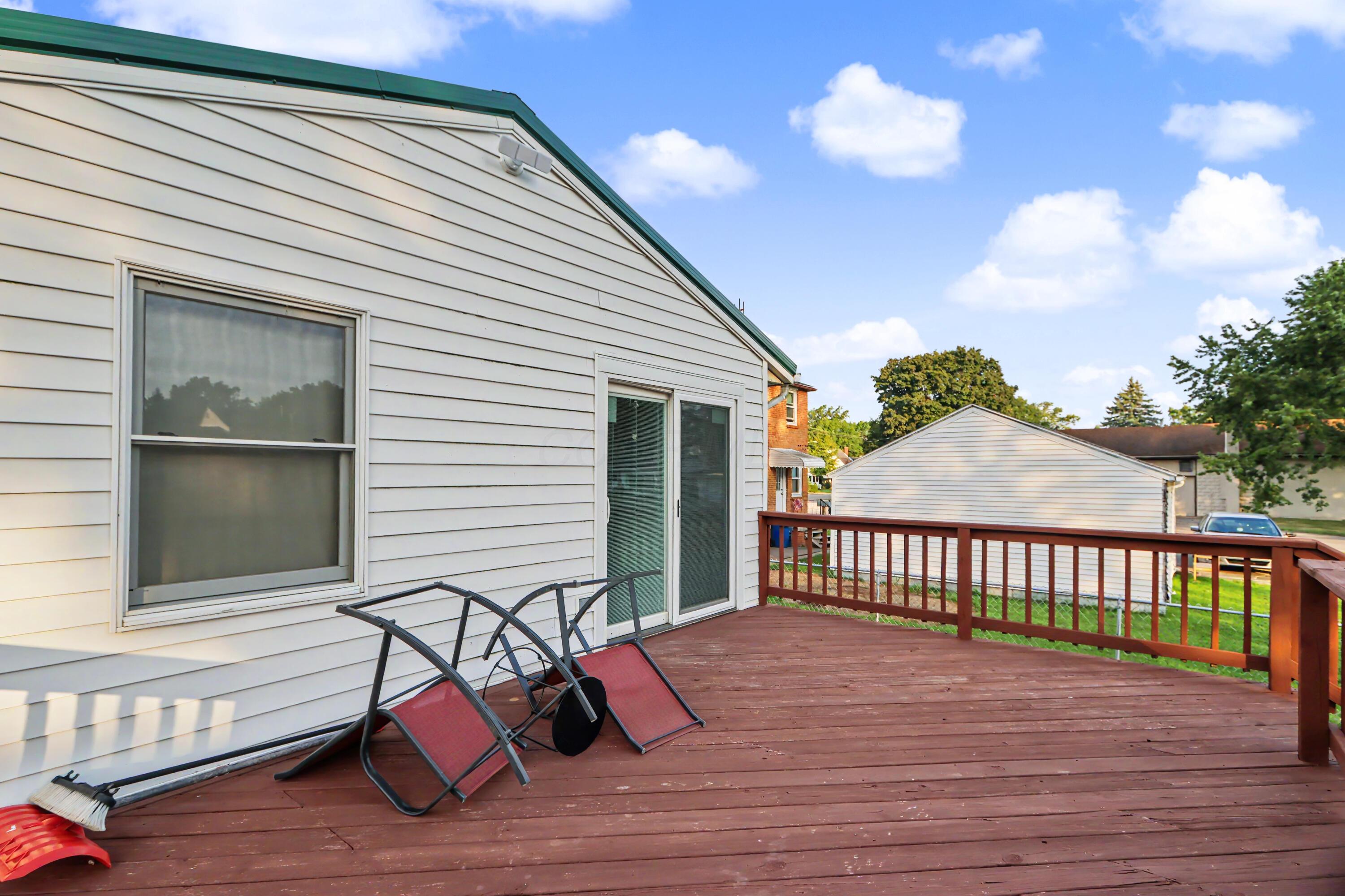 133 Mansfield Avenue Property Photo 26