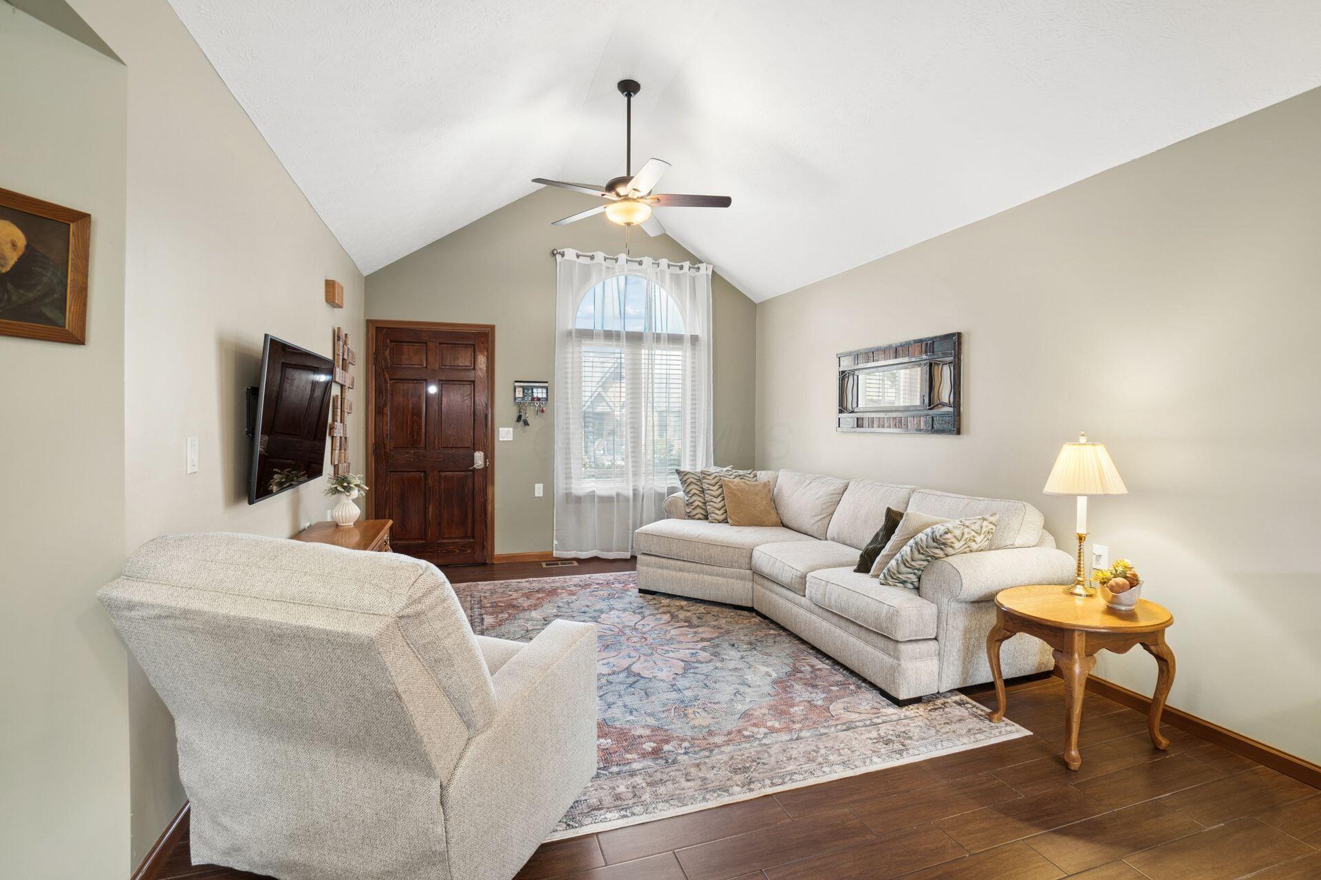 1402 Pegwood Drive Property Photo 8