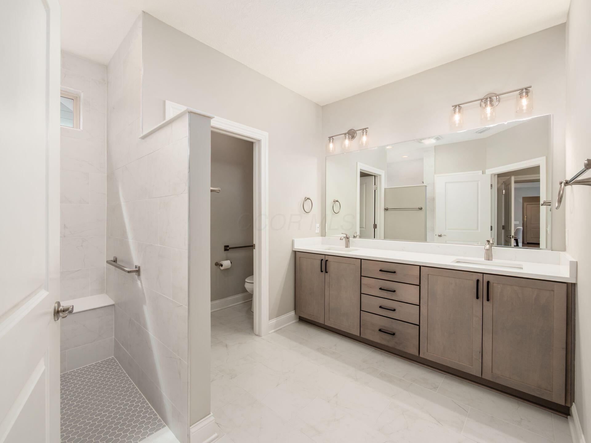 10272 Hyland Run Property Photo 50