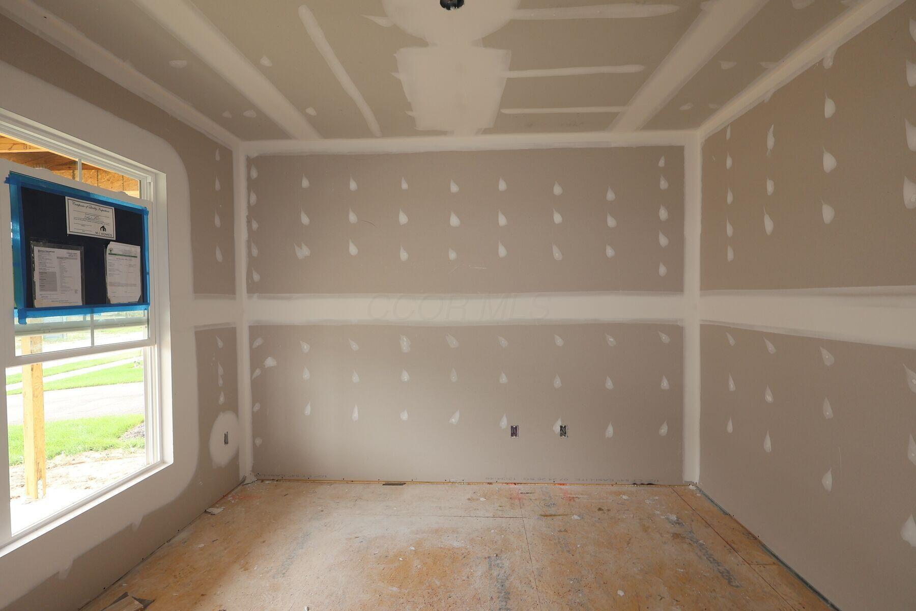 3907 Colts Reign Drive Property Photo 2