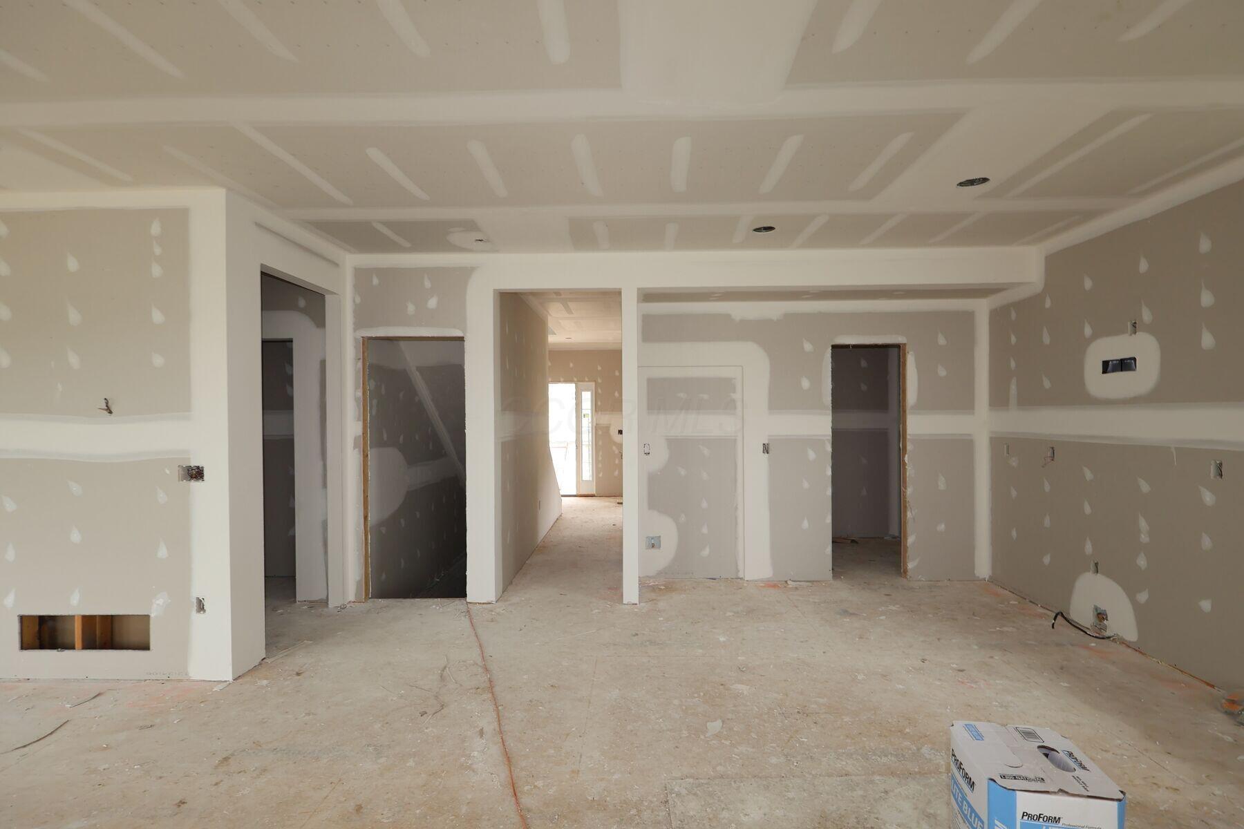 3907 Colts Reign Drive Property Photo 3