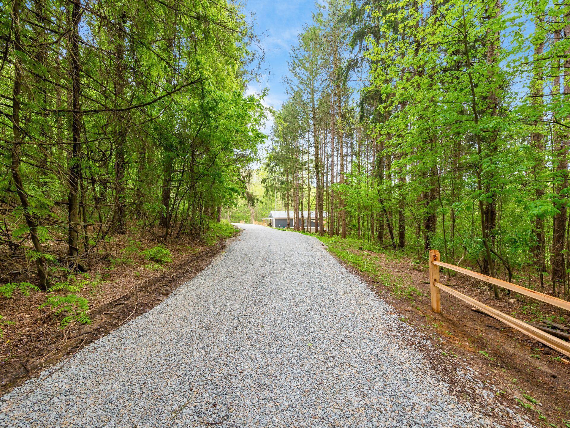 35619 Vickers Road Property Photo 8