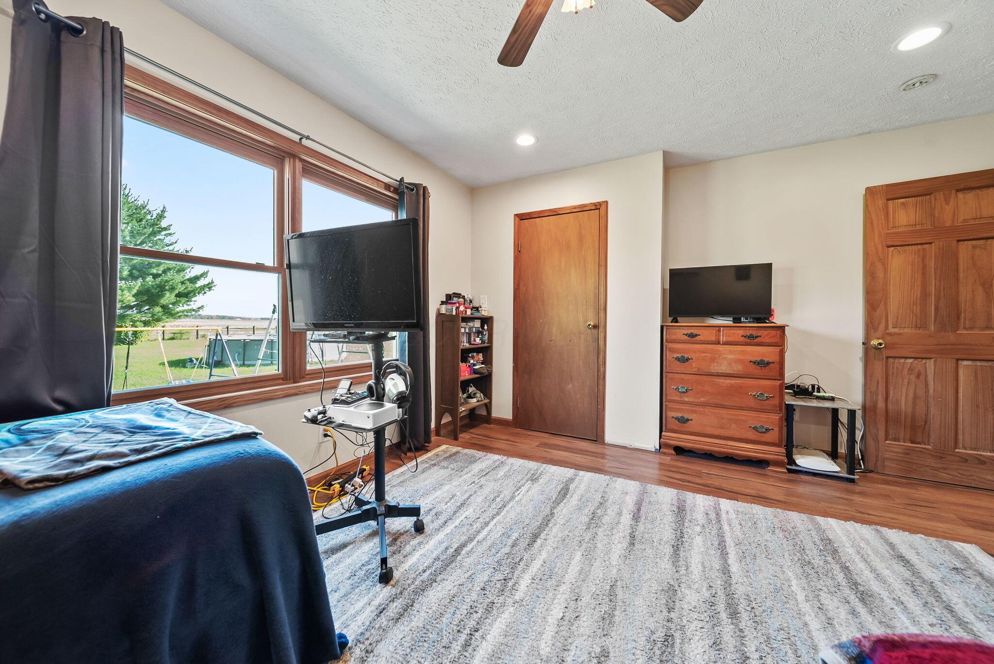 5939 Thompson Road Property Photo 26