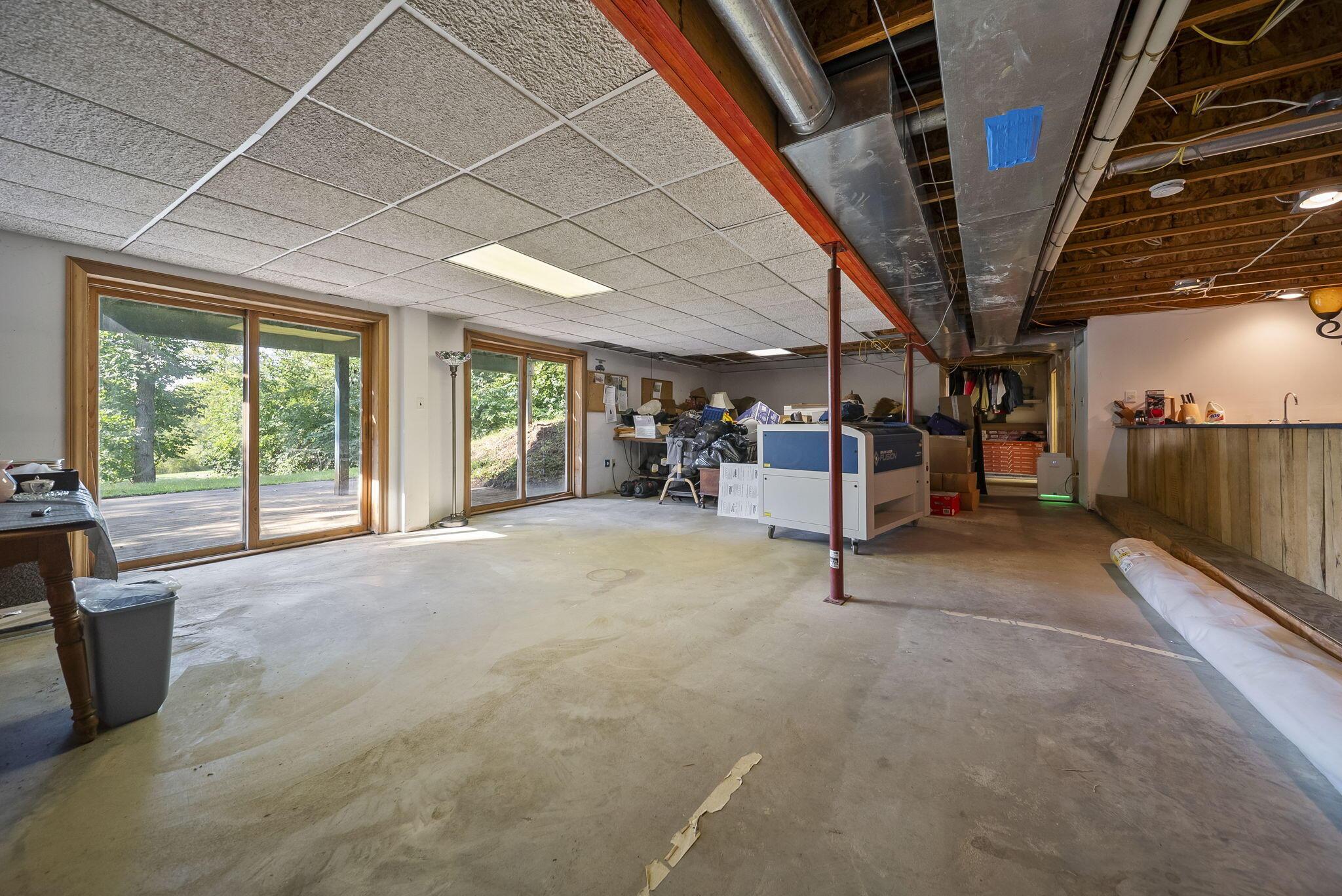5939 Thompson Road Property Photo 40