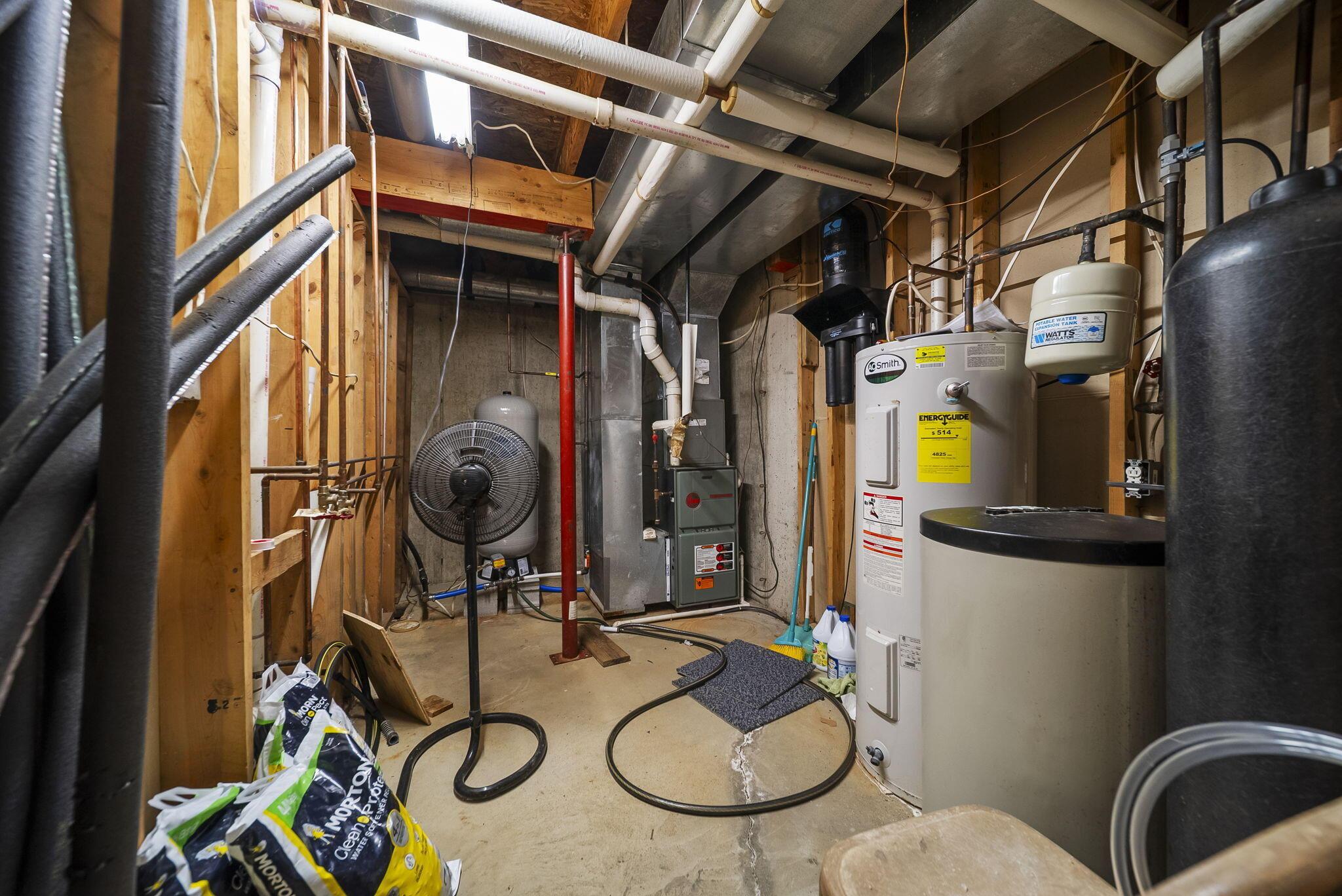 5939 Thompson Road Property Photo 45