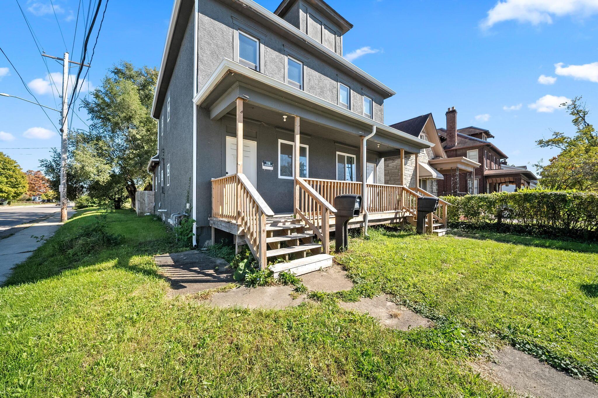 1118 Lockbourne Road Property Photo 2