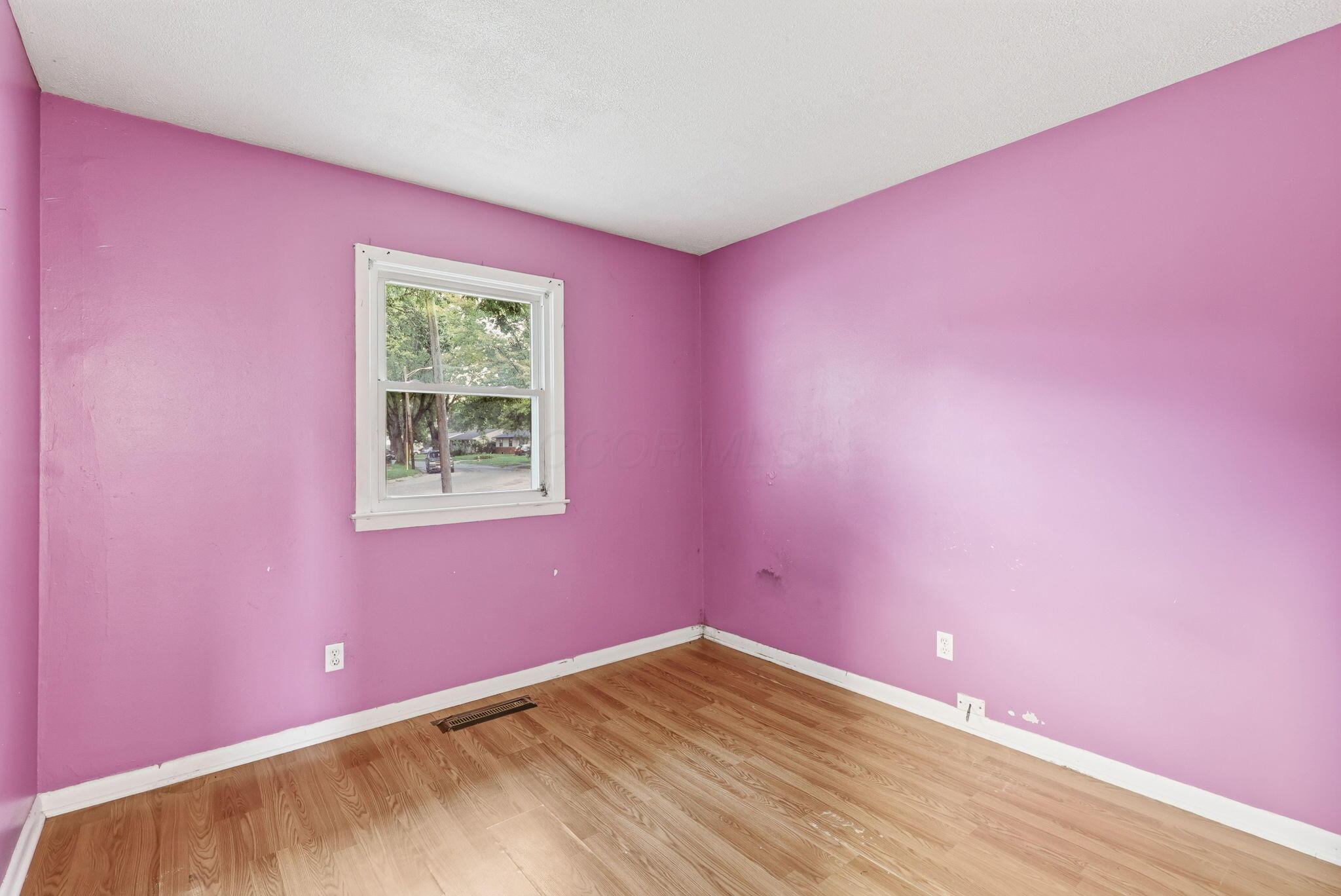 1731 Burlington Avenue Property Photo 7