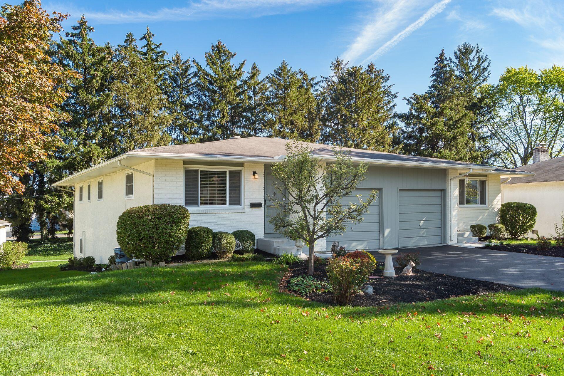 226033473 Property Photo 2