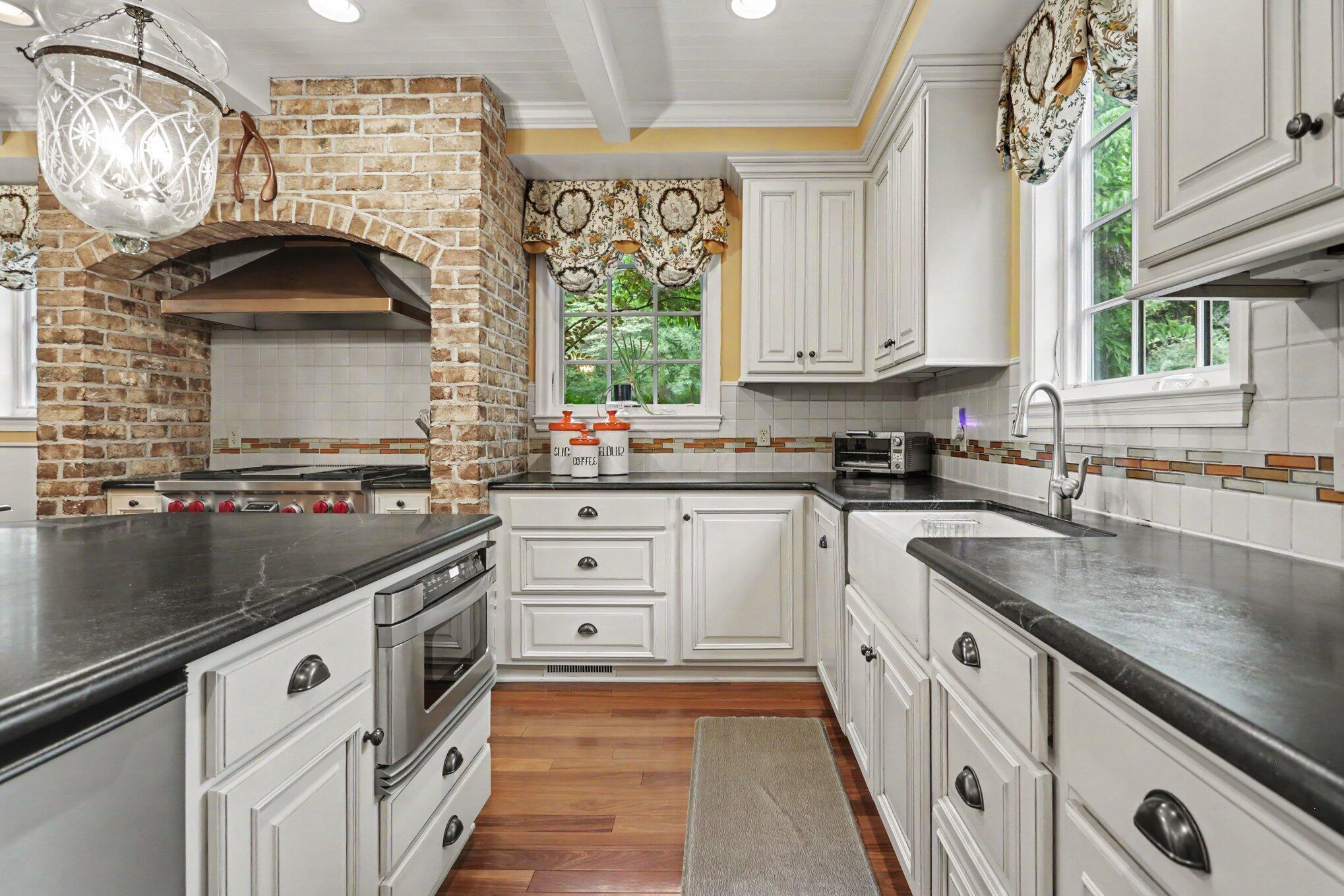 513 Orchard Hill Drive Property Photo 13