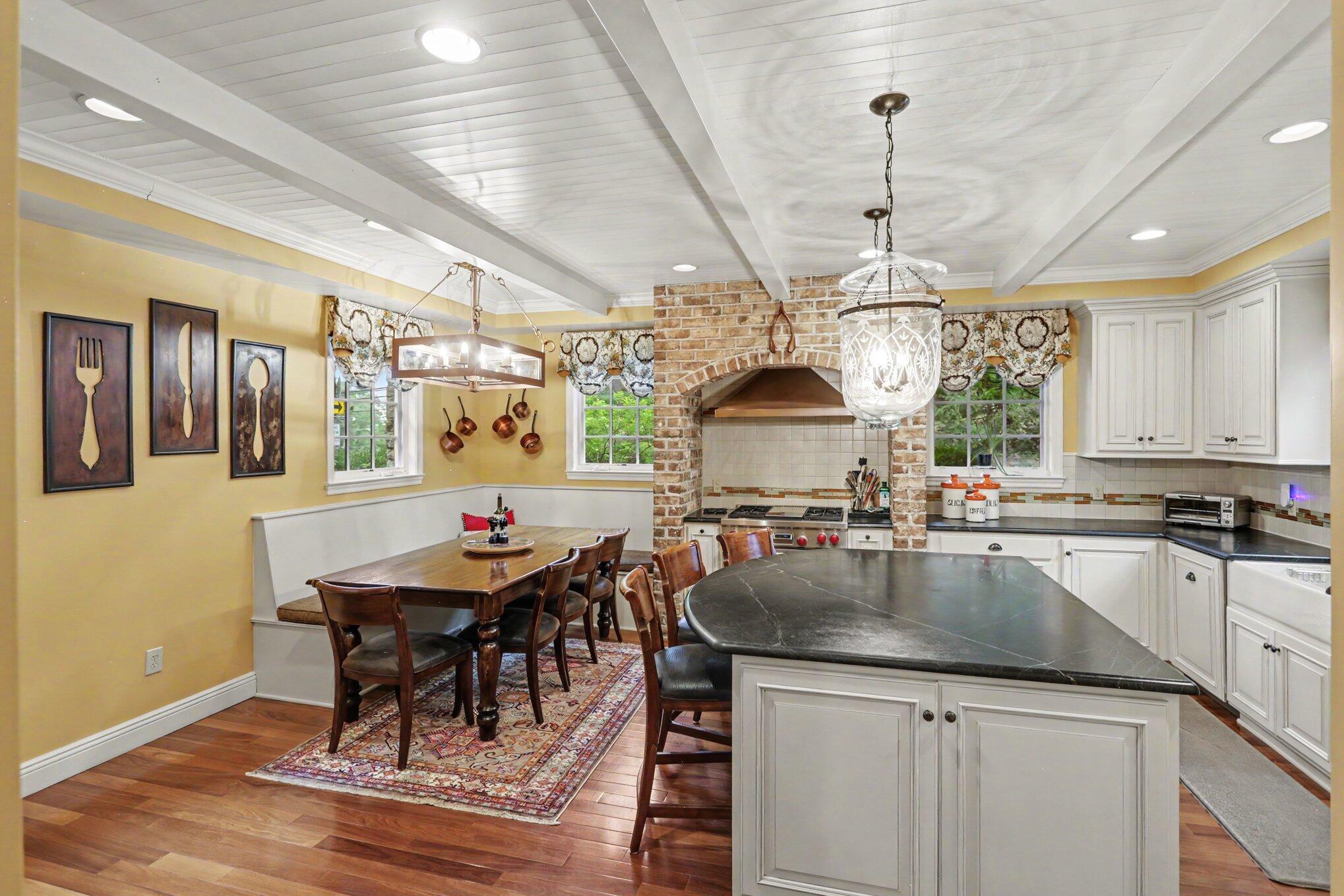 513 Orchard Hill Drive Property Photo 14