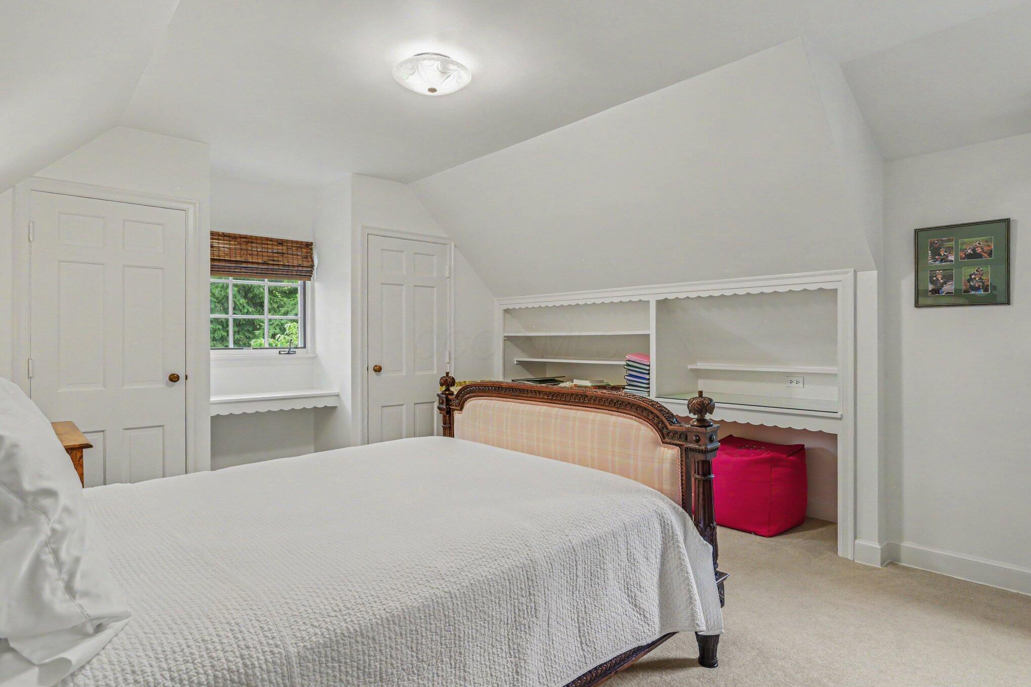 513 Orchard Hill Drive Property Photo 38