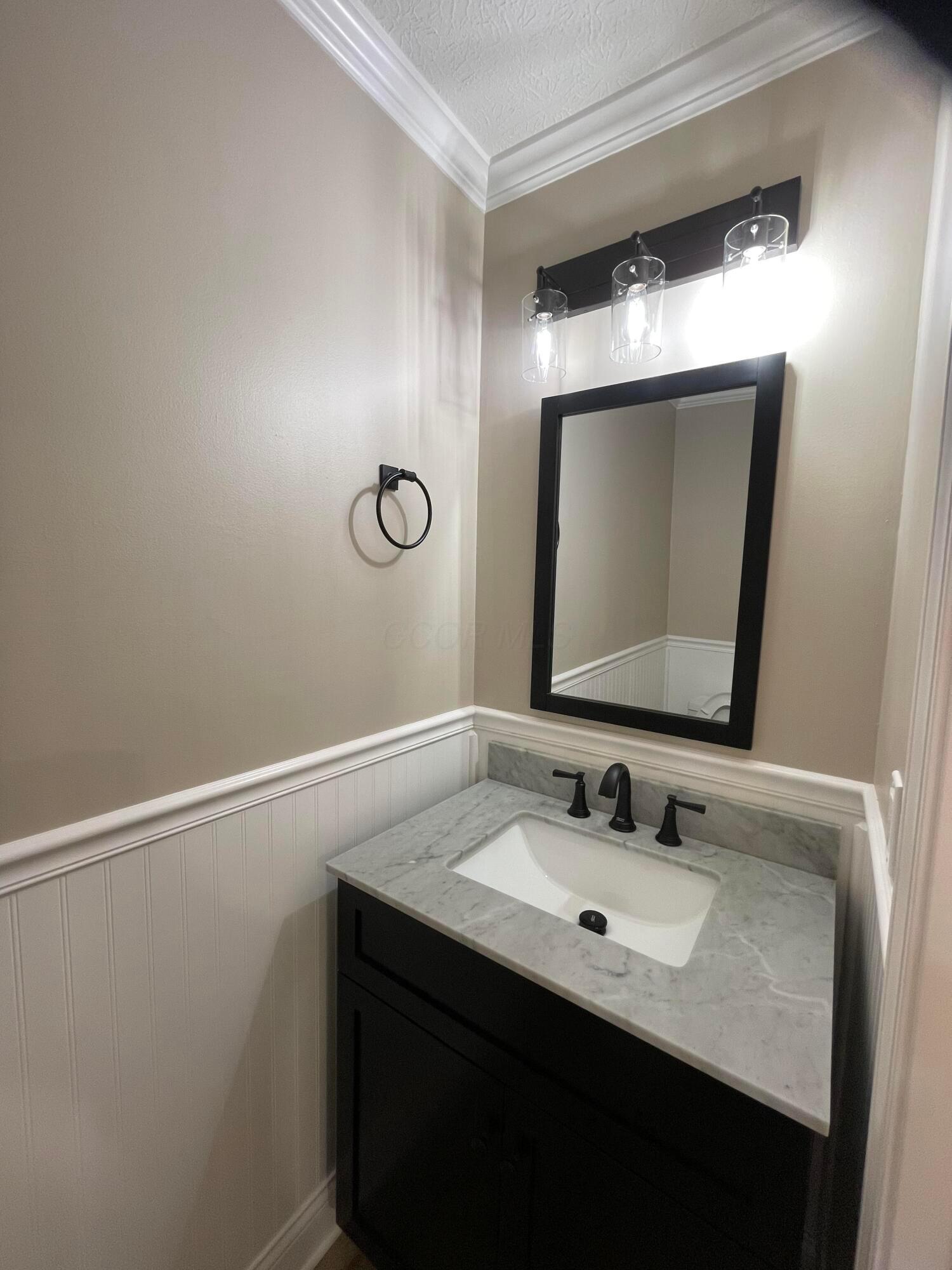42 Ravine Ridge Drive S Property Photo 11
