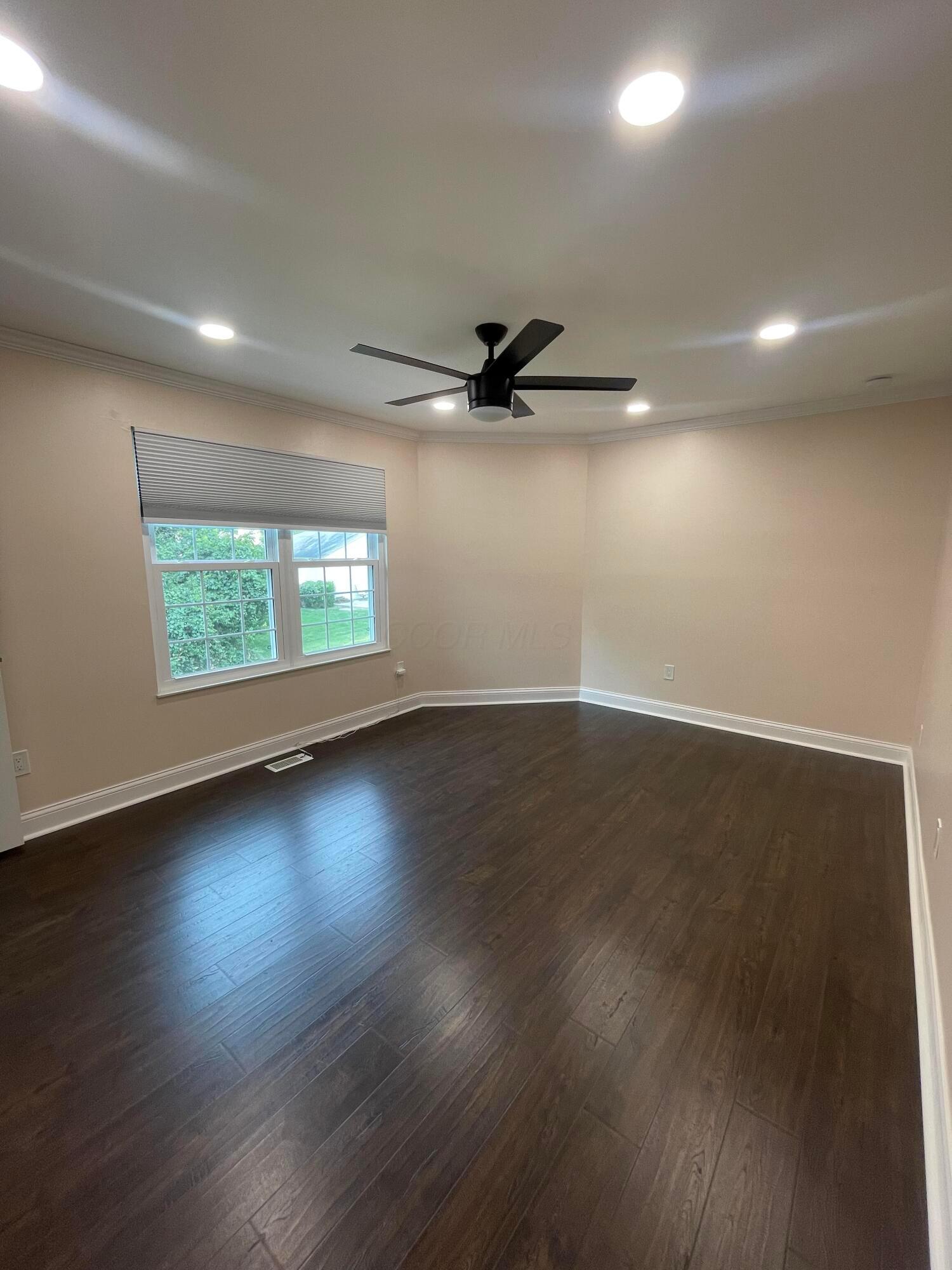 42 Ravine Ridge Drive S Property Photo 29