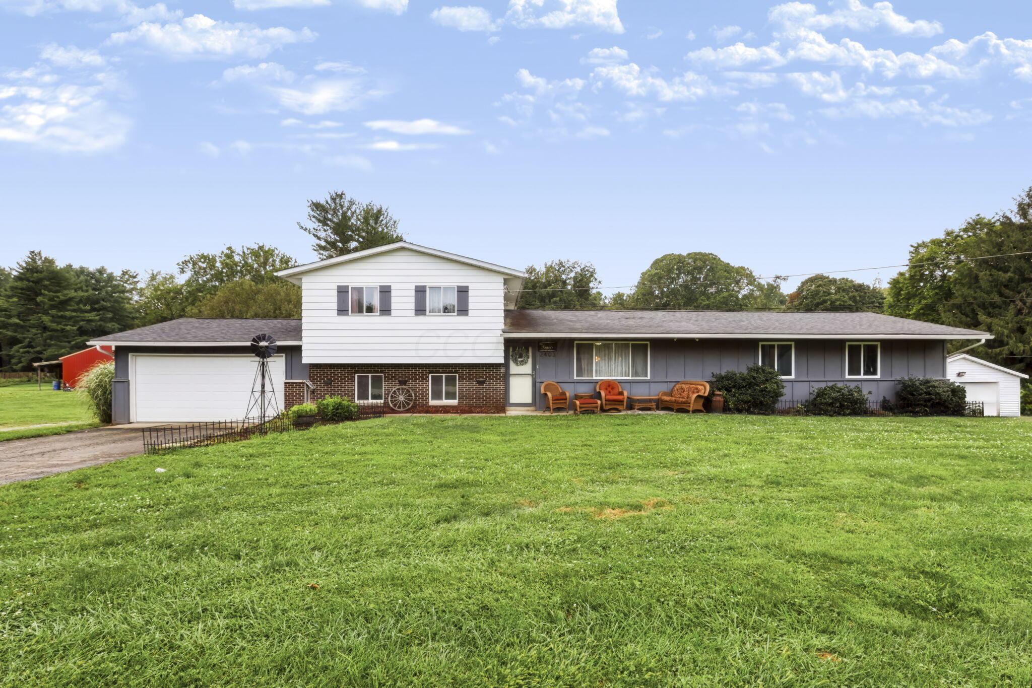 2403 Hickman Road Ne Property Photo 1