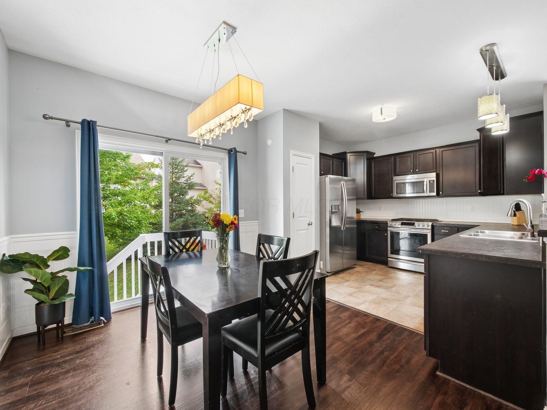 370 Benedetti Avenue, 184 Property Photo 13