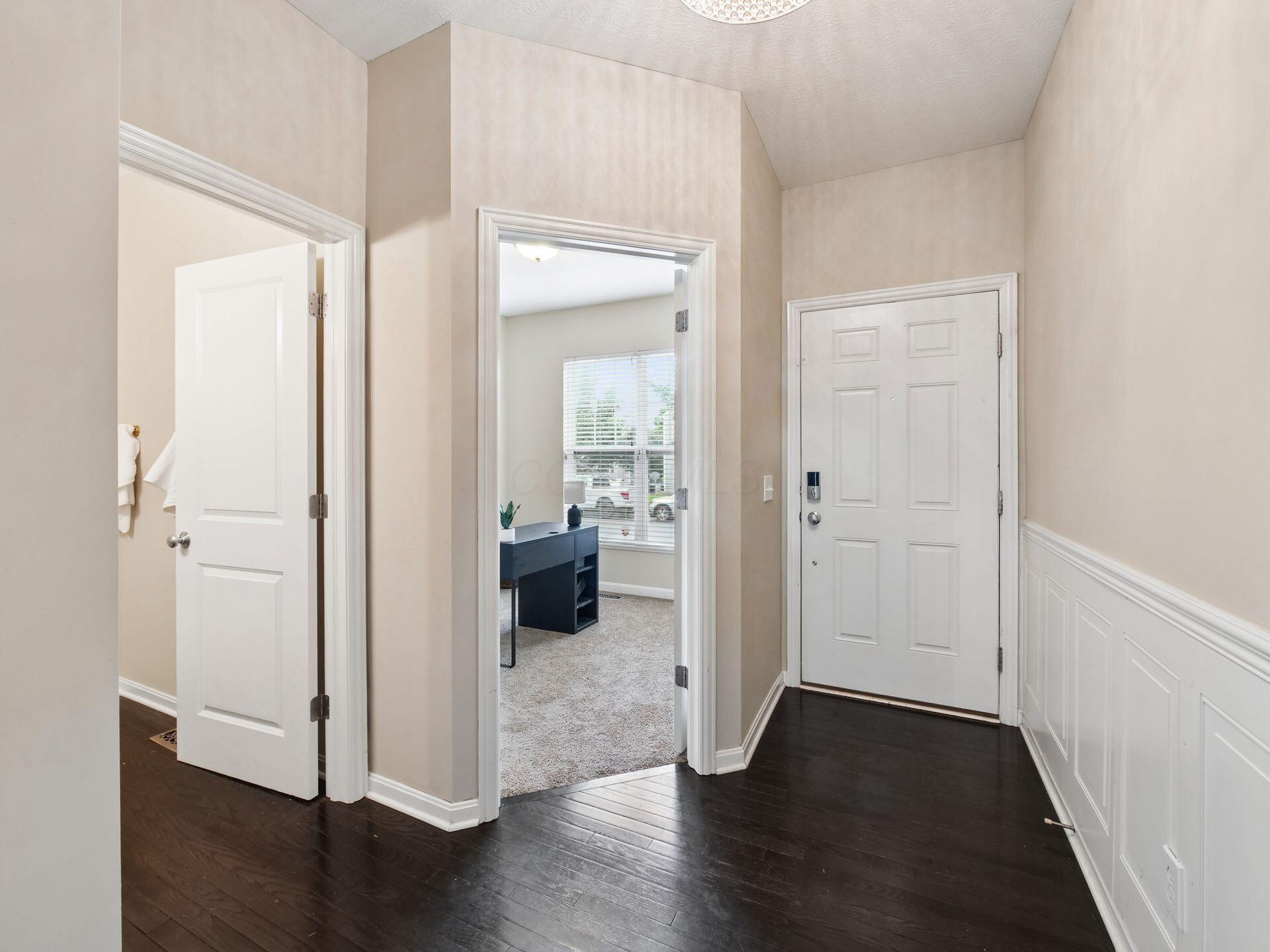 370 Benedetti Avenue, 184 Property Photo 21