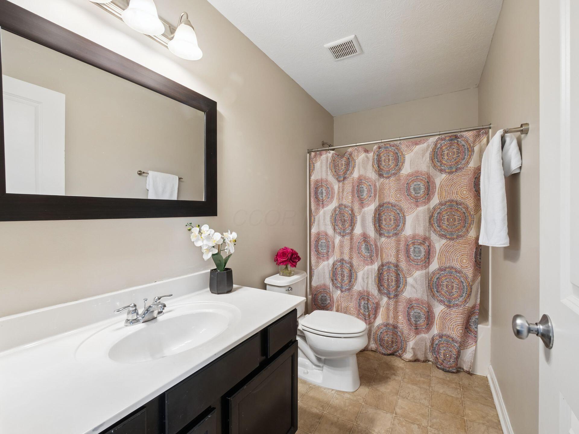 370 Benedetti Avenue, 184 Property Photo 24