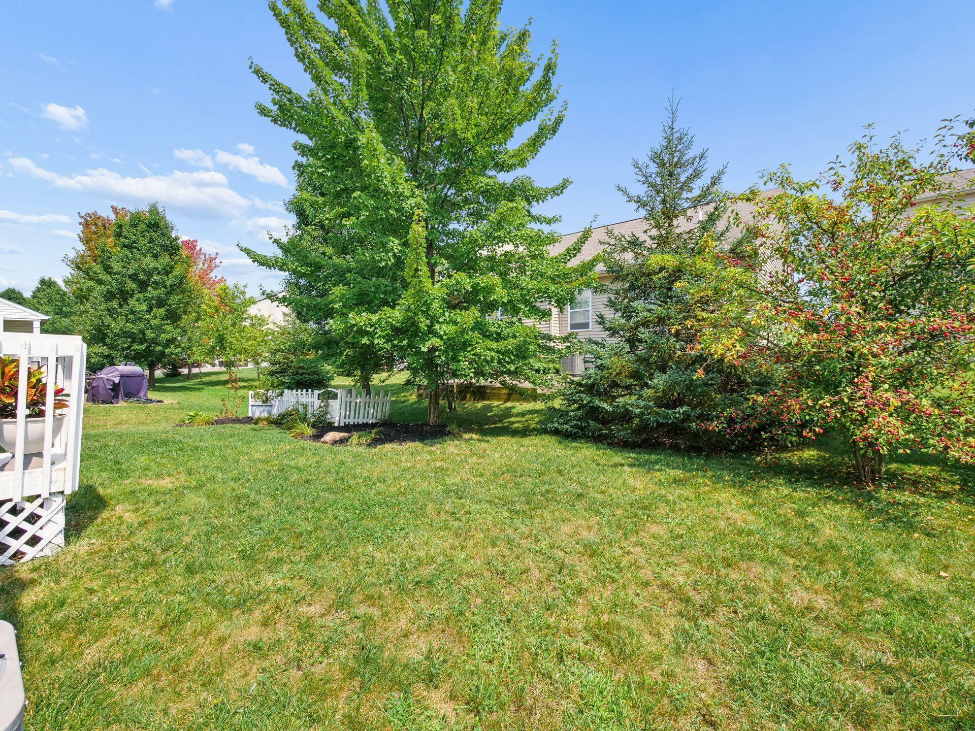 370 Benedetti Avenue, 184 Property Photo 32