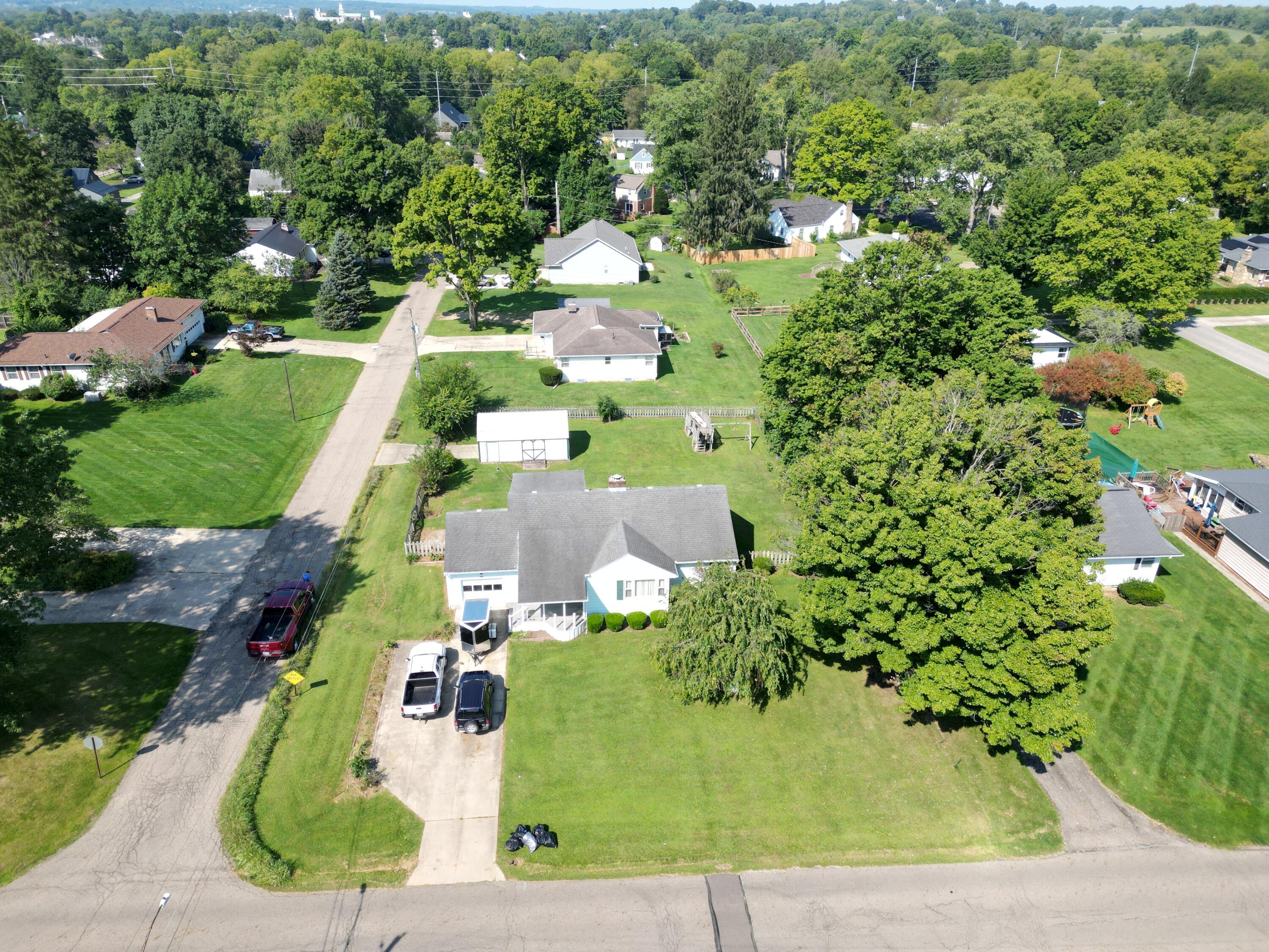 205 N Edgewood Road Property Photo 1