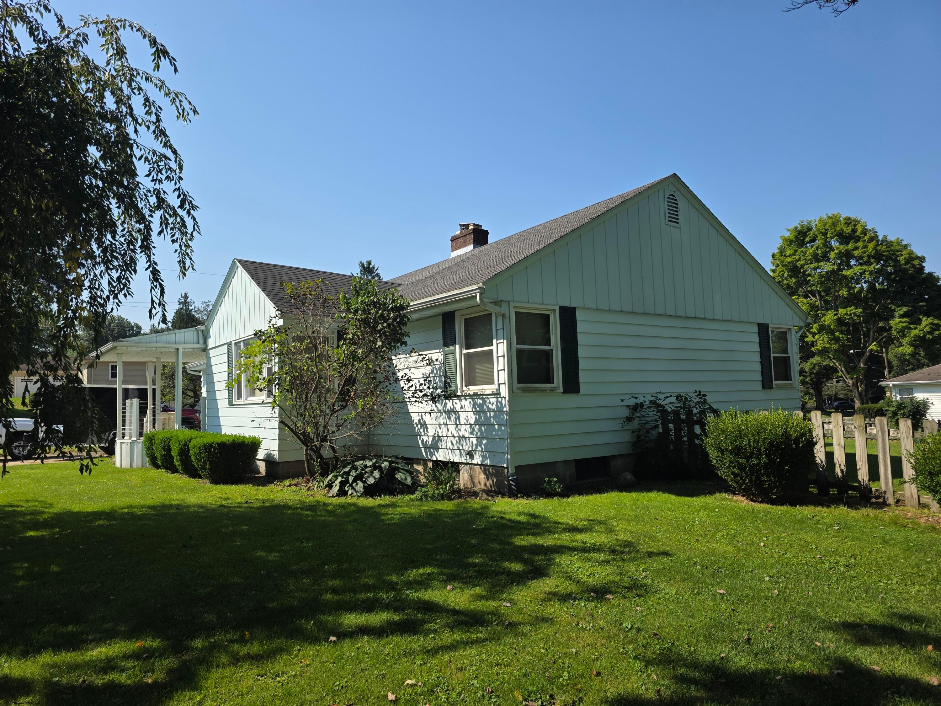 205 N Edgewood Road Property Photo 17