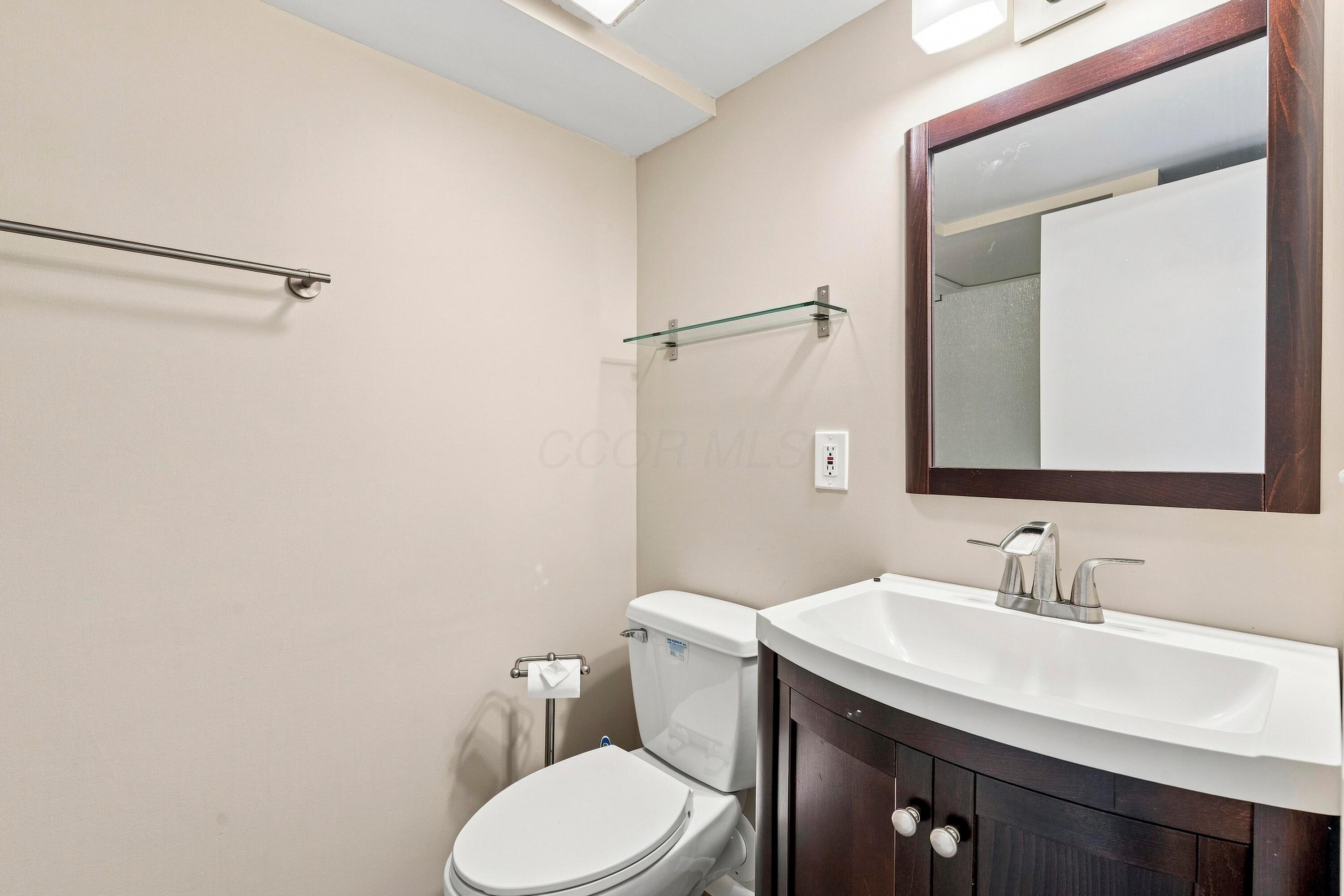 1950 Langham Road Property Photo 34