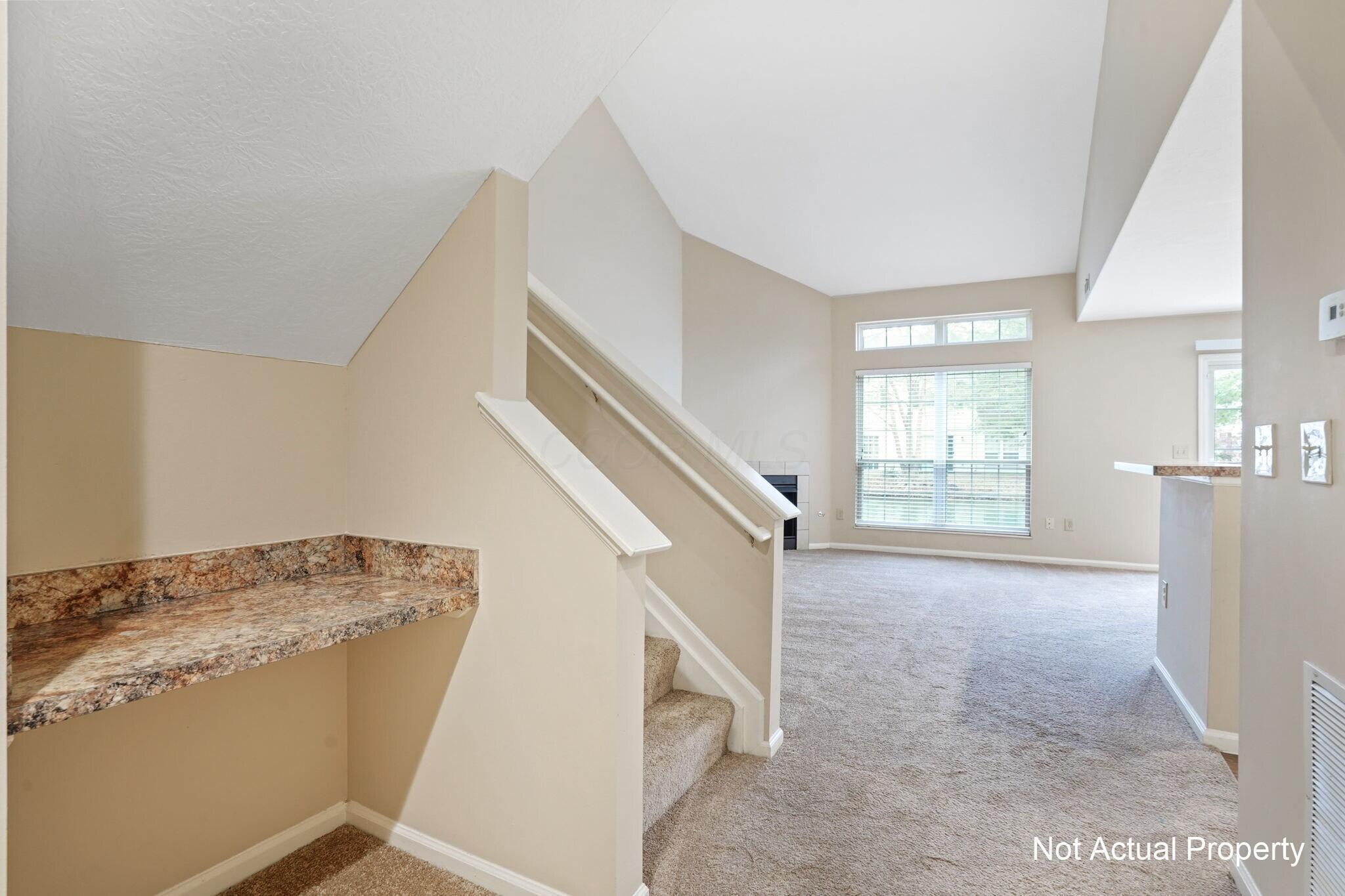 5700 Tuttle Commons Boulevard Property Photo 9