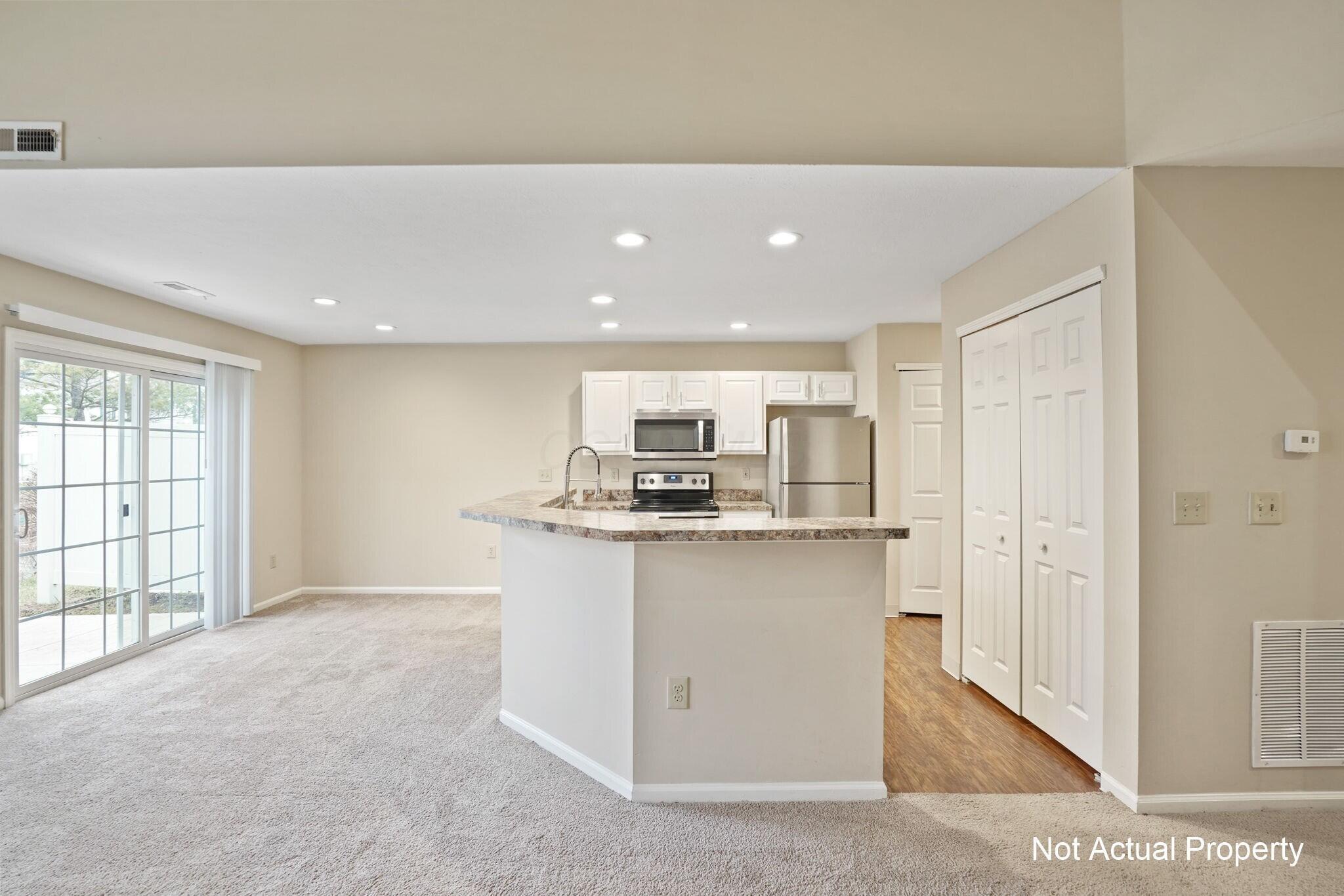 5700 Tuttle Commons Boulevard Property Photo 20