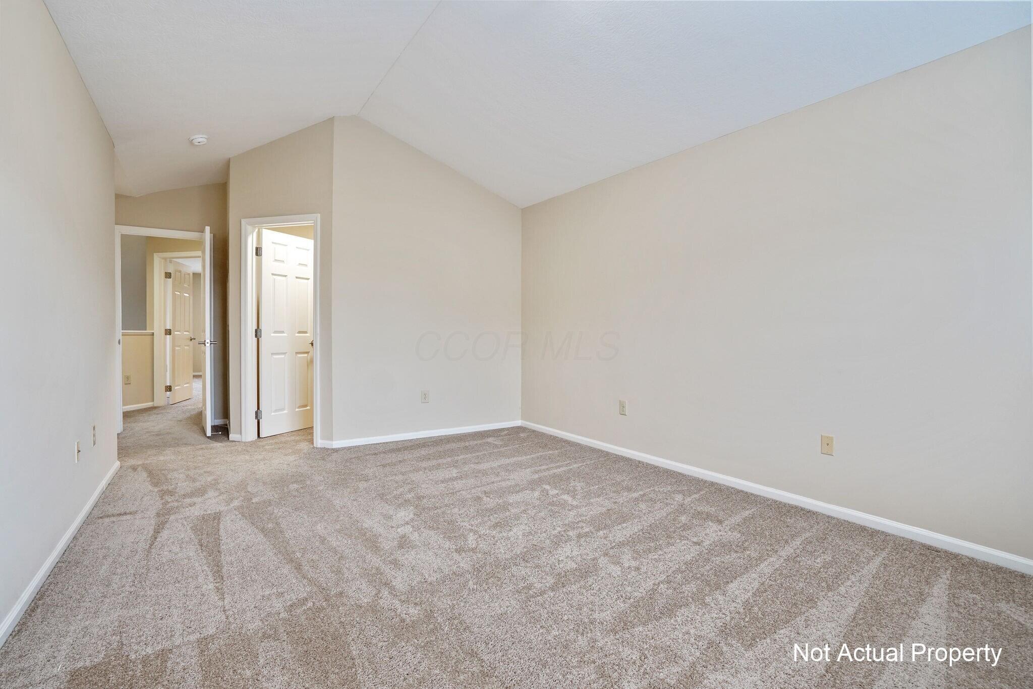 5700 Tuttle Commons Boulevard Property Photo 27